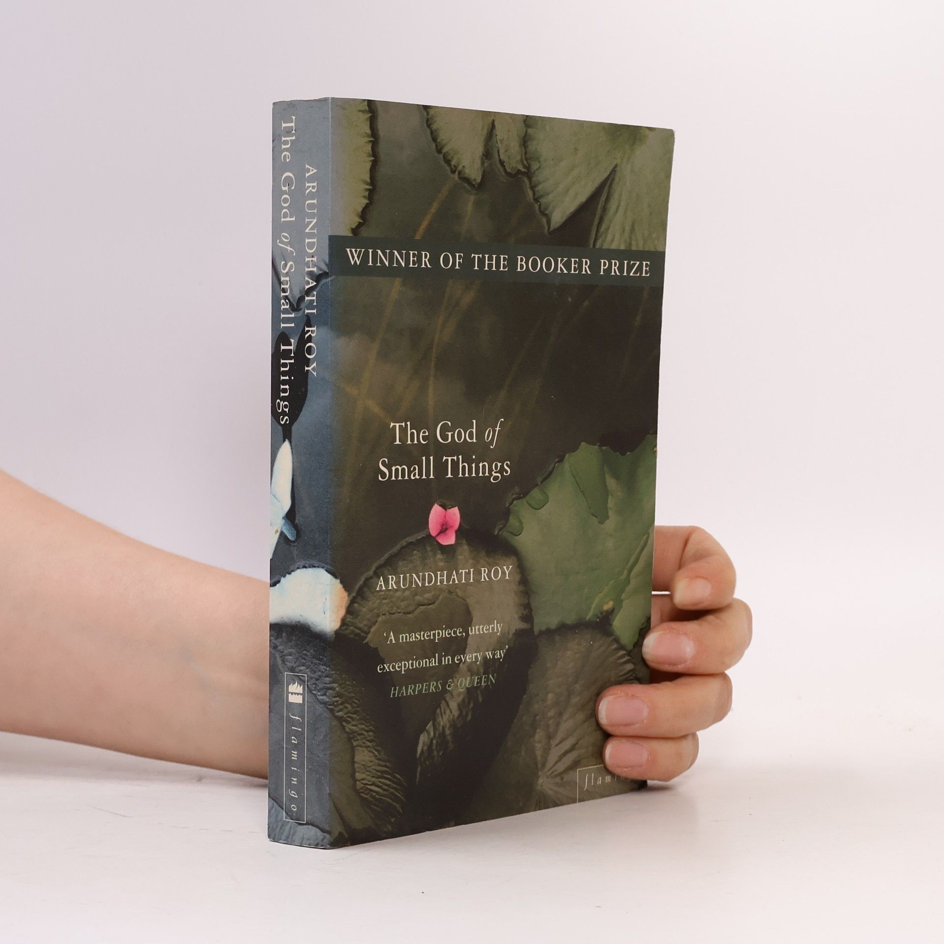 Arundhati Roy The god of small things