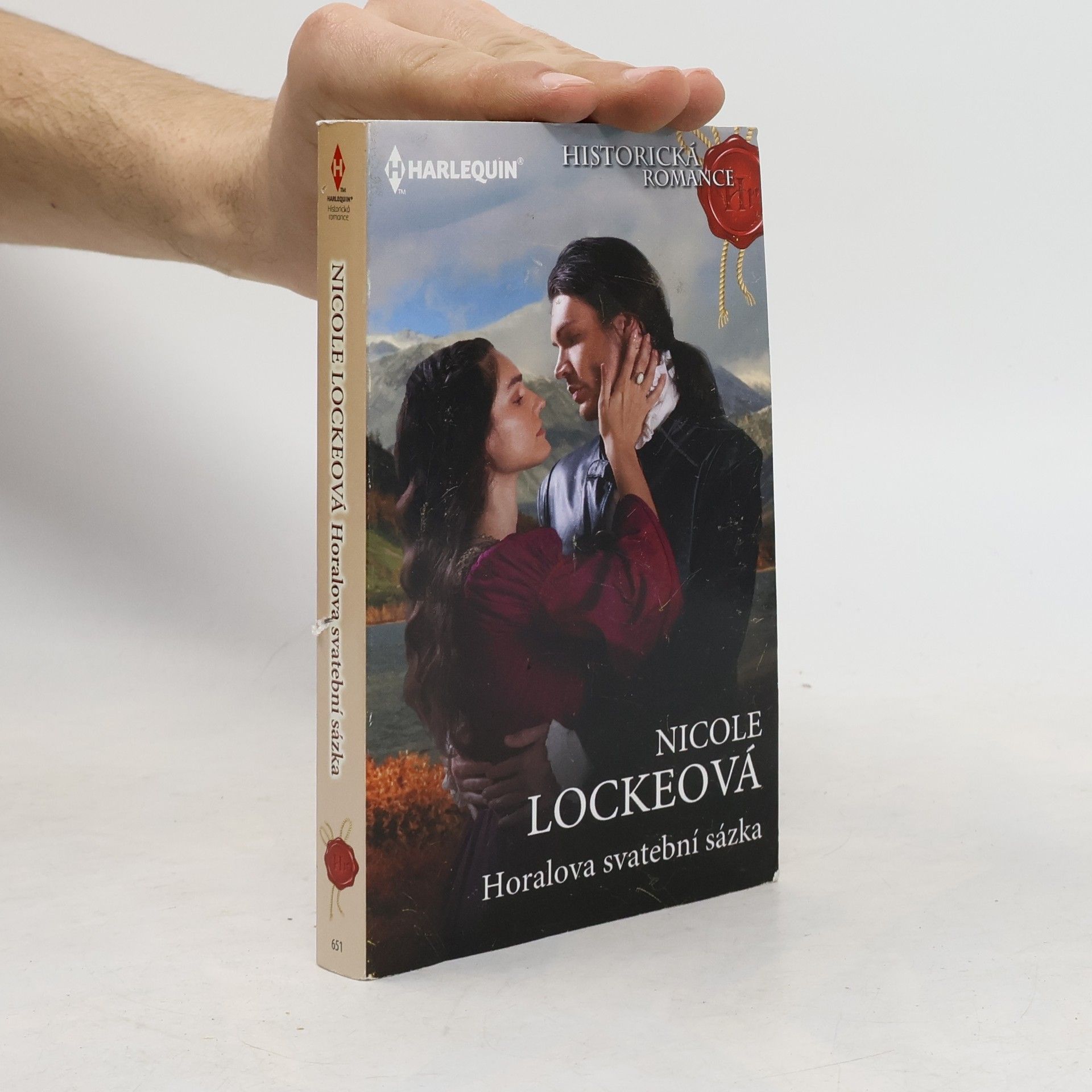Nicole Locke Horalova svatební sázka