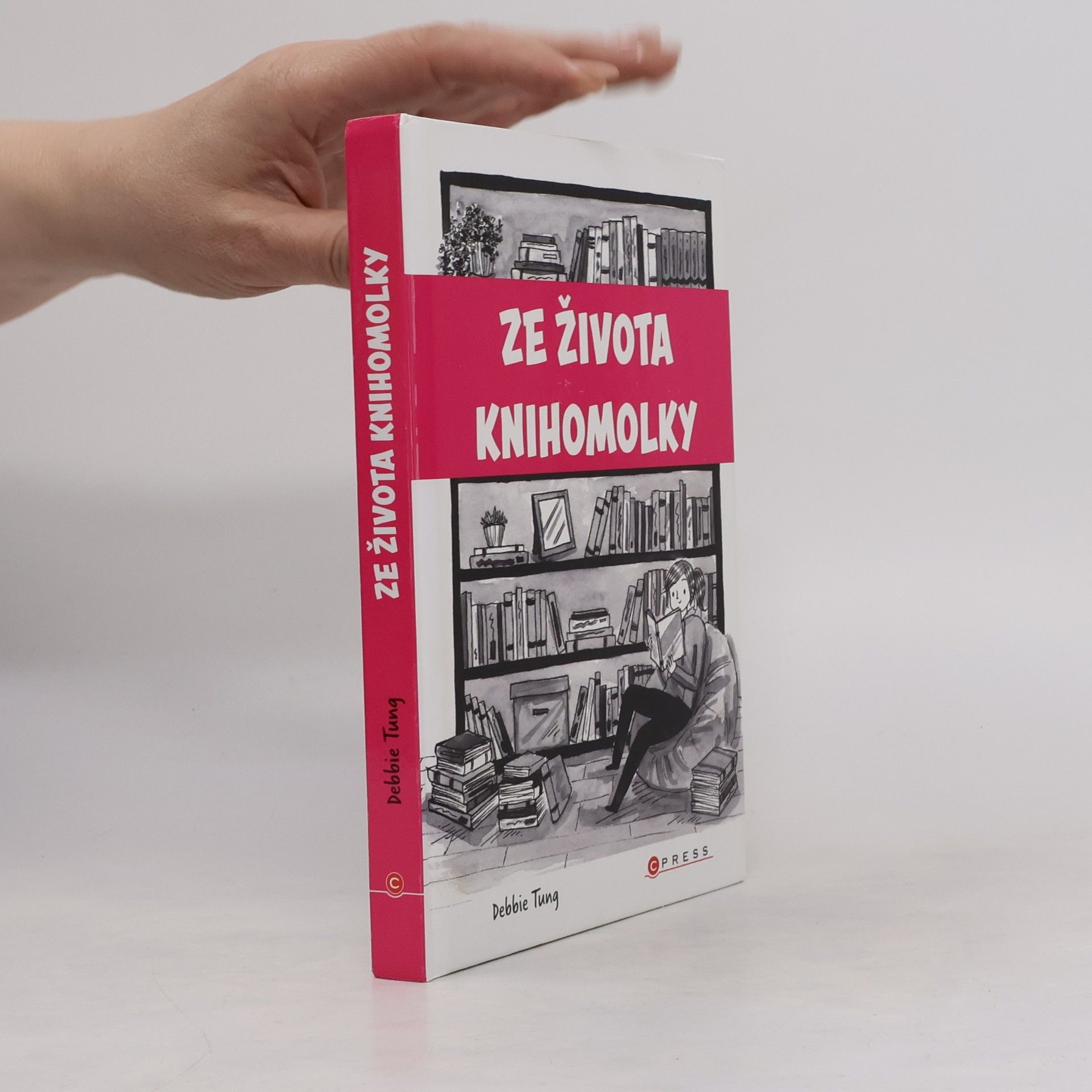 Debbie Tung Ze života knihomolky