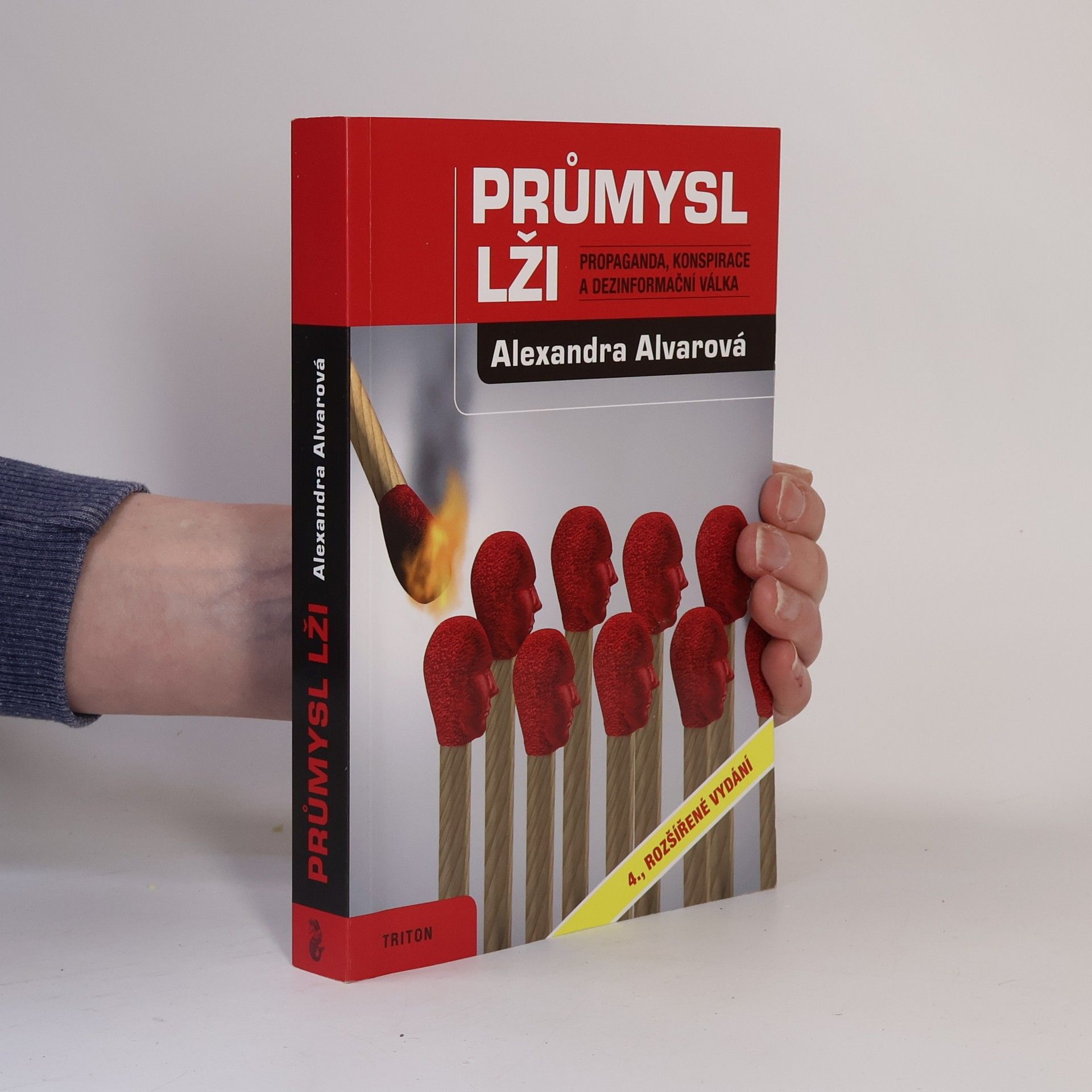 Alexandra Alvarová Průmysl lži