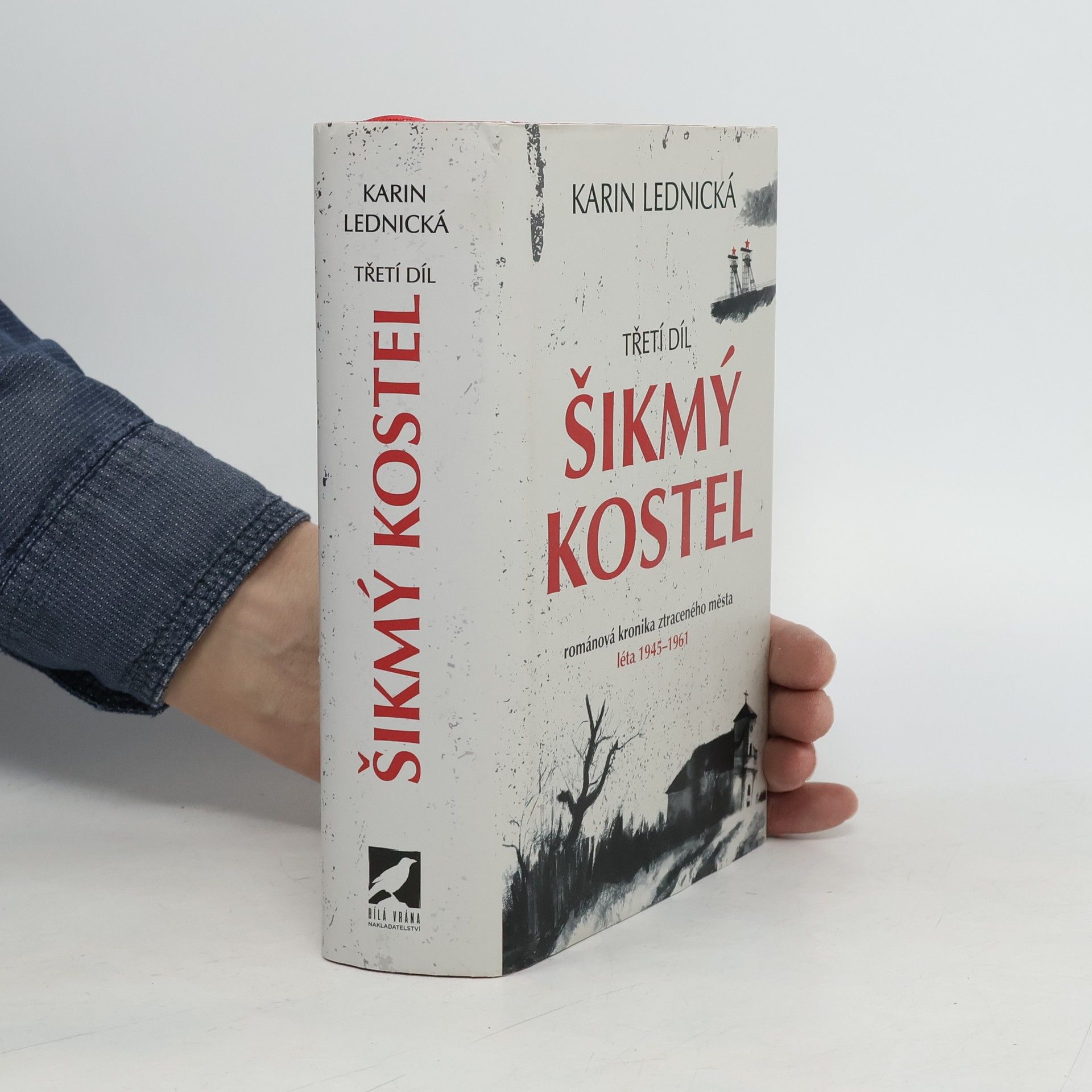 Karin Lednická Šikmý kostel 3