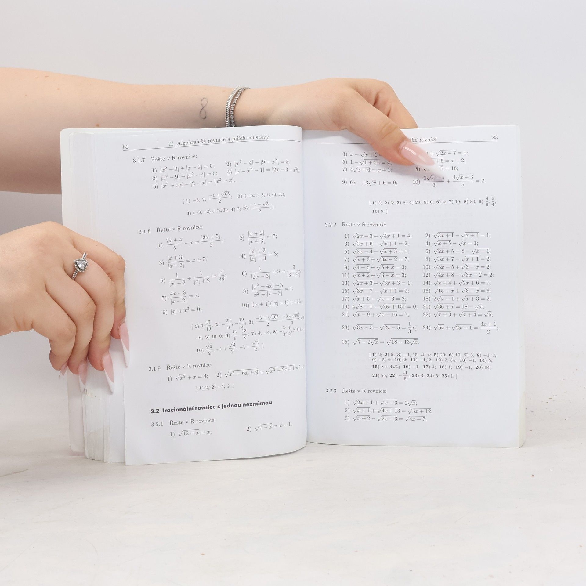 František Janeček Sbírka úloh z matematiky pro střední školy