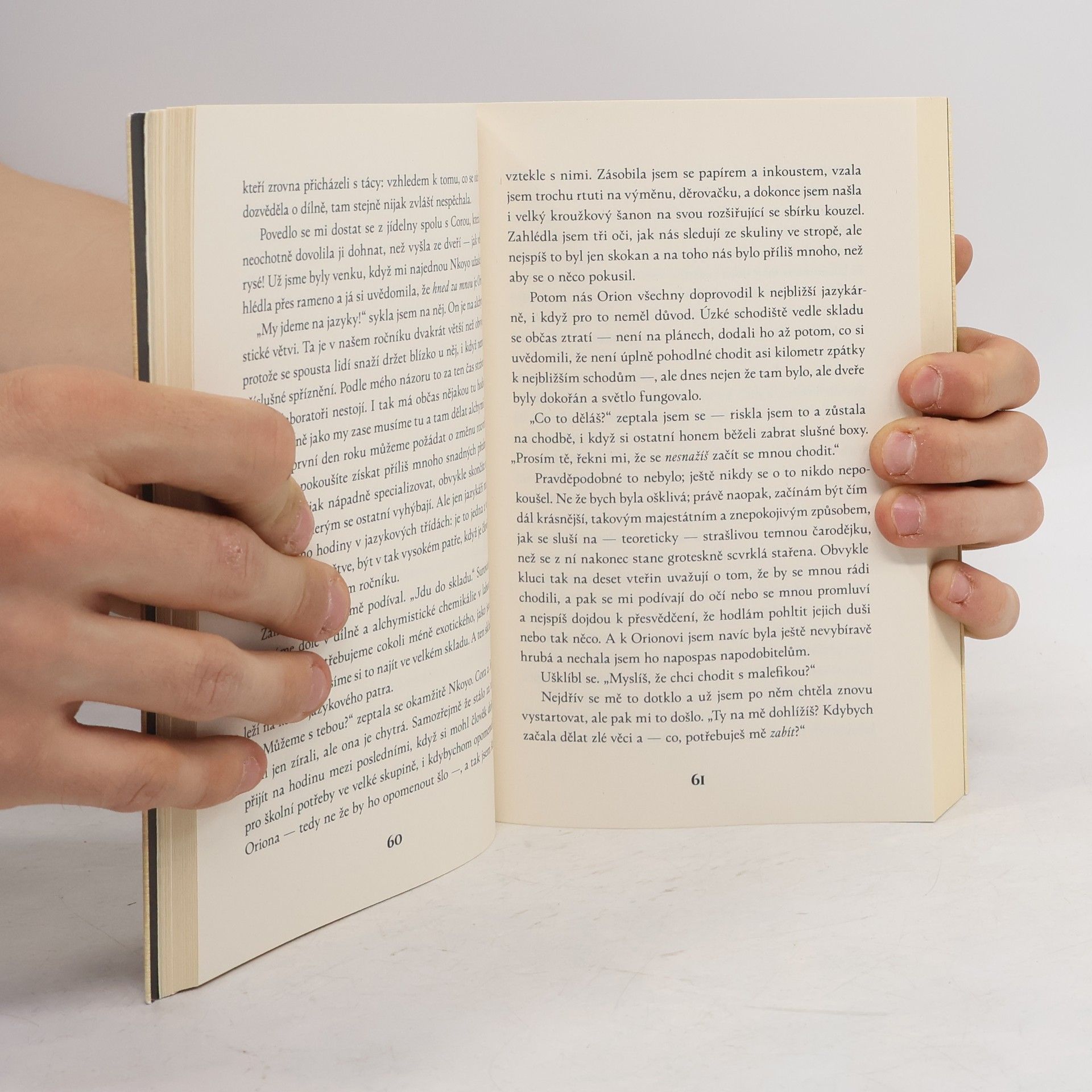 Naomi Novik Smrtící vzdělání. První lekce ve Scholomancii