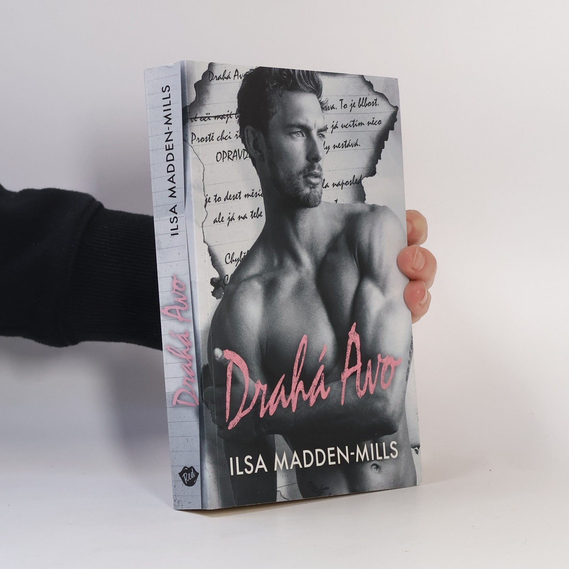 Ilsa Madden-Mills Drahá Avo