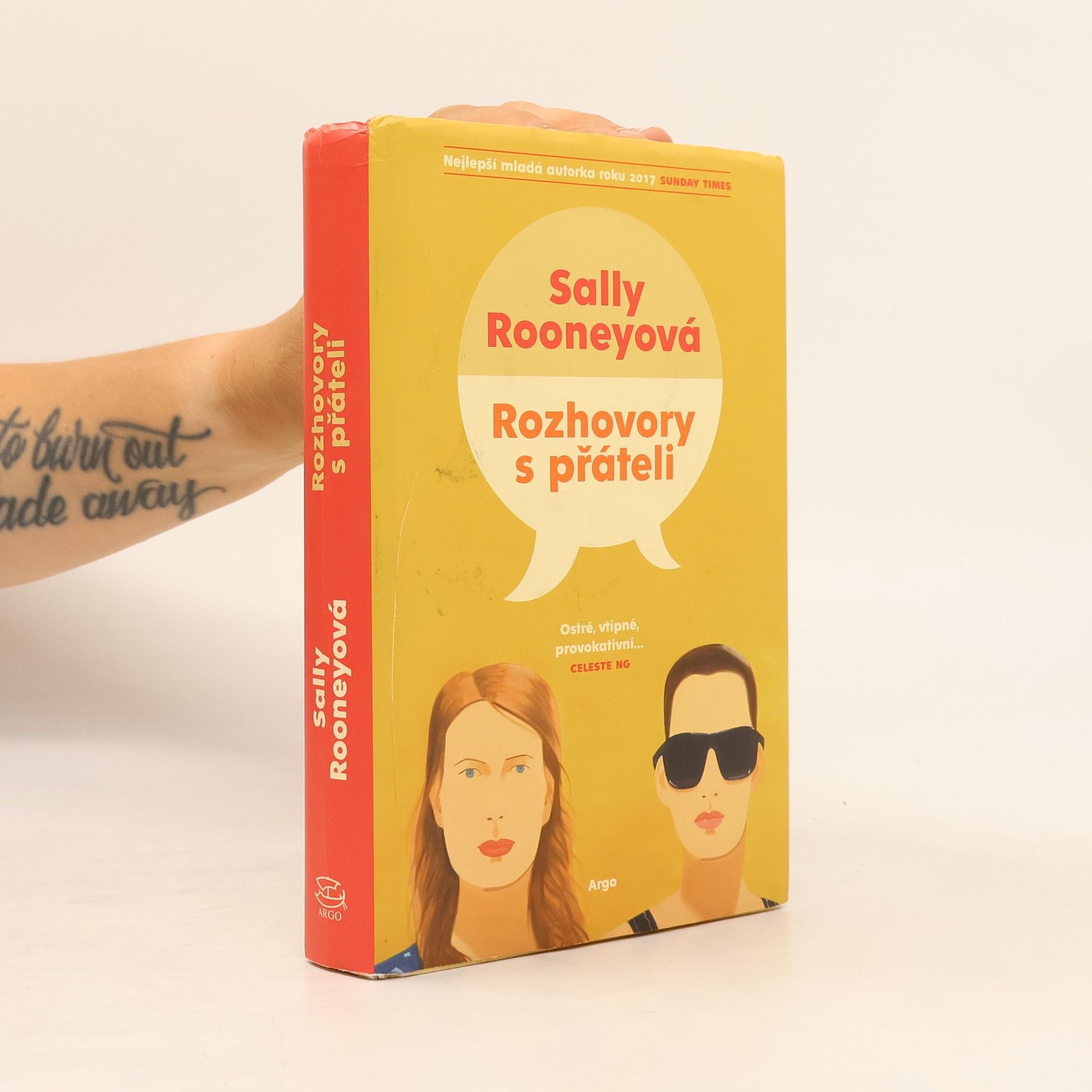 Sally Rooney Rozhovory s přáteli