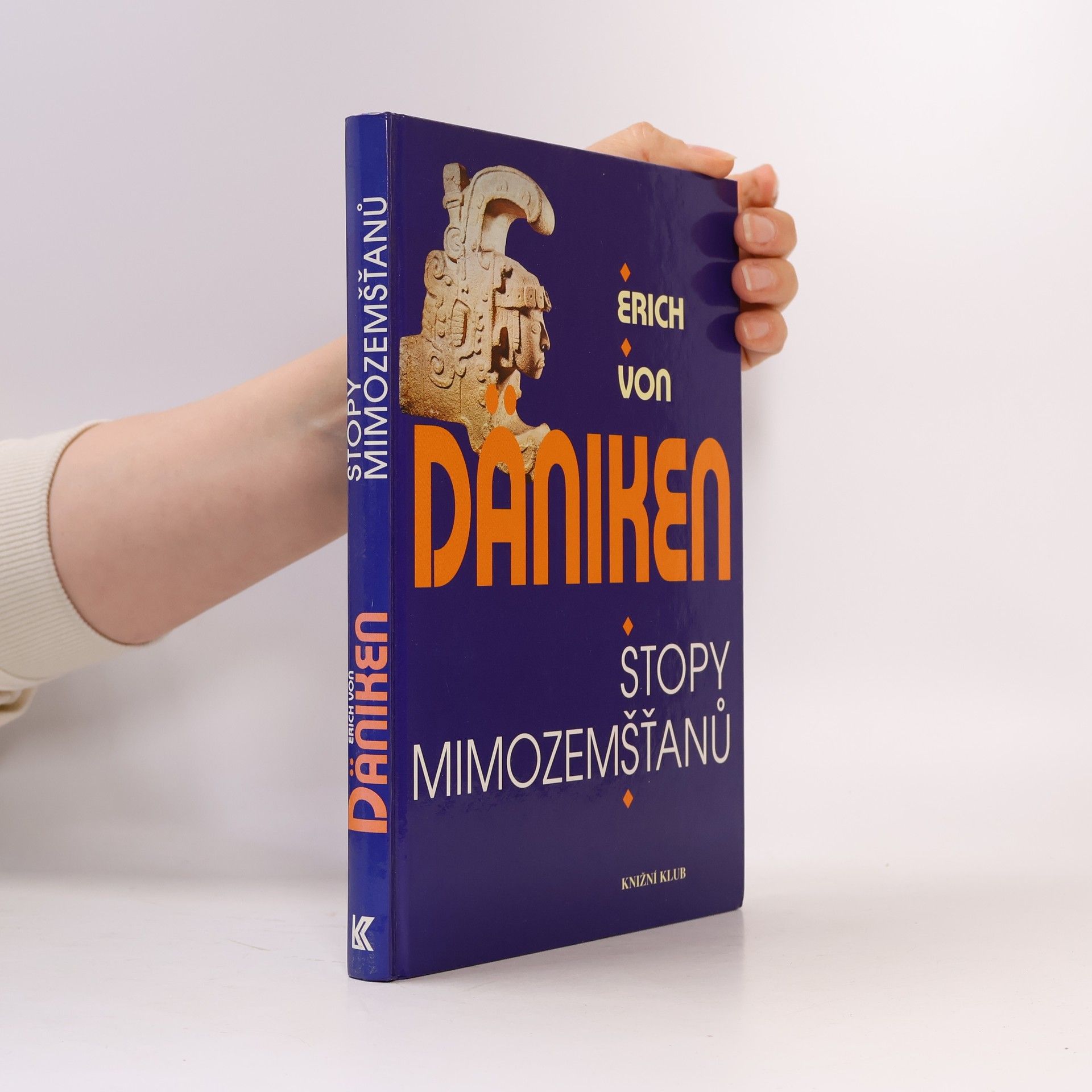 Erich von Däniken Stopy mimozemšťanů