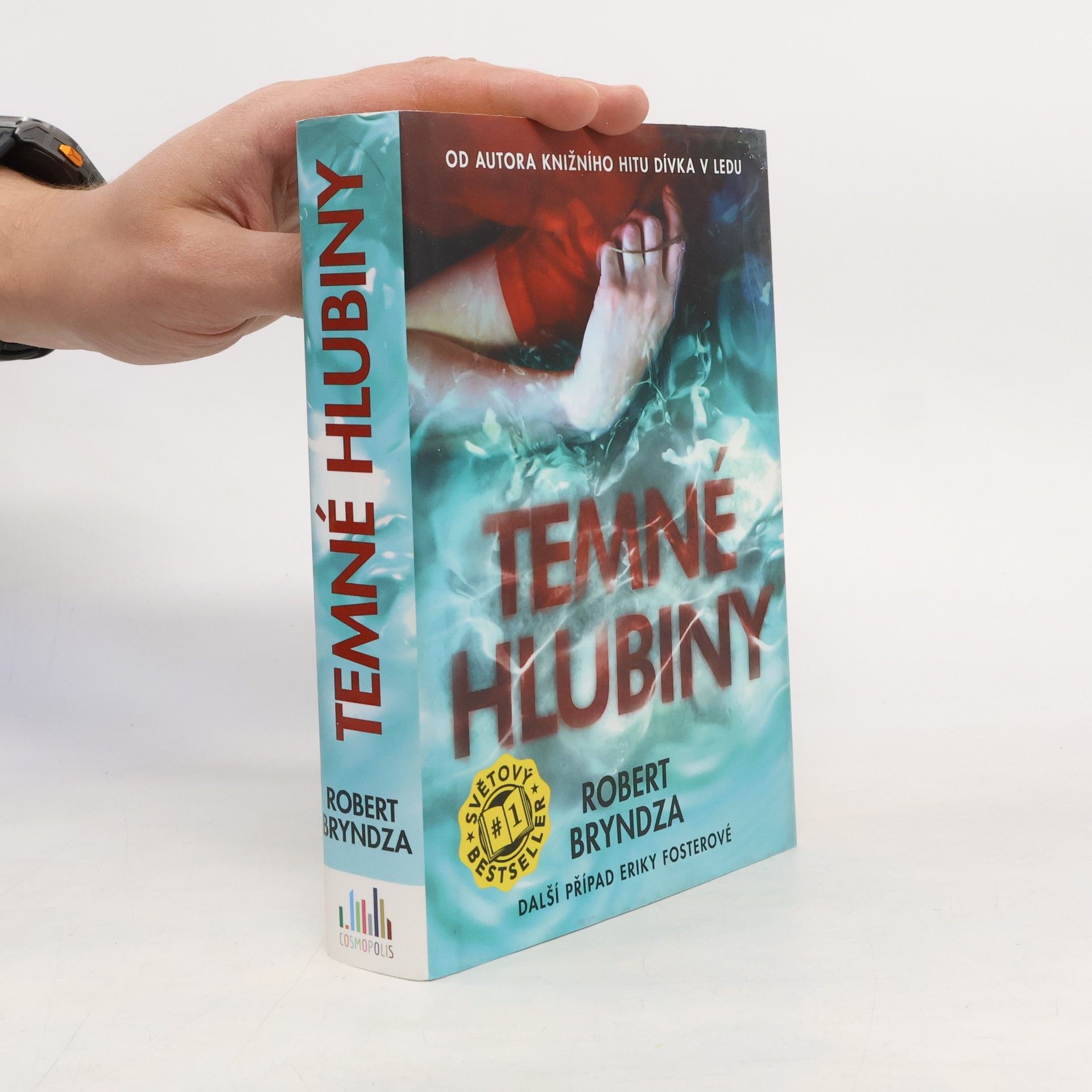 Temné hlubiny