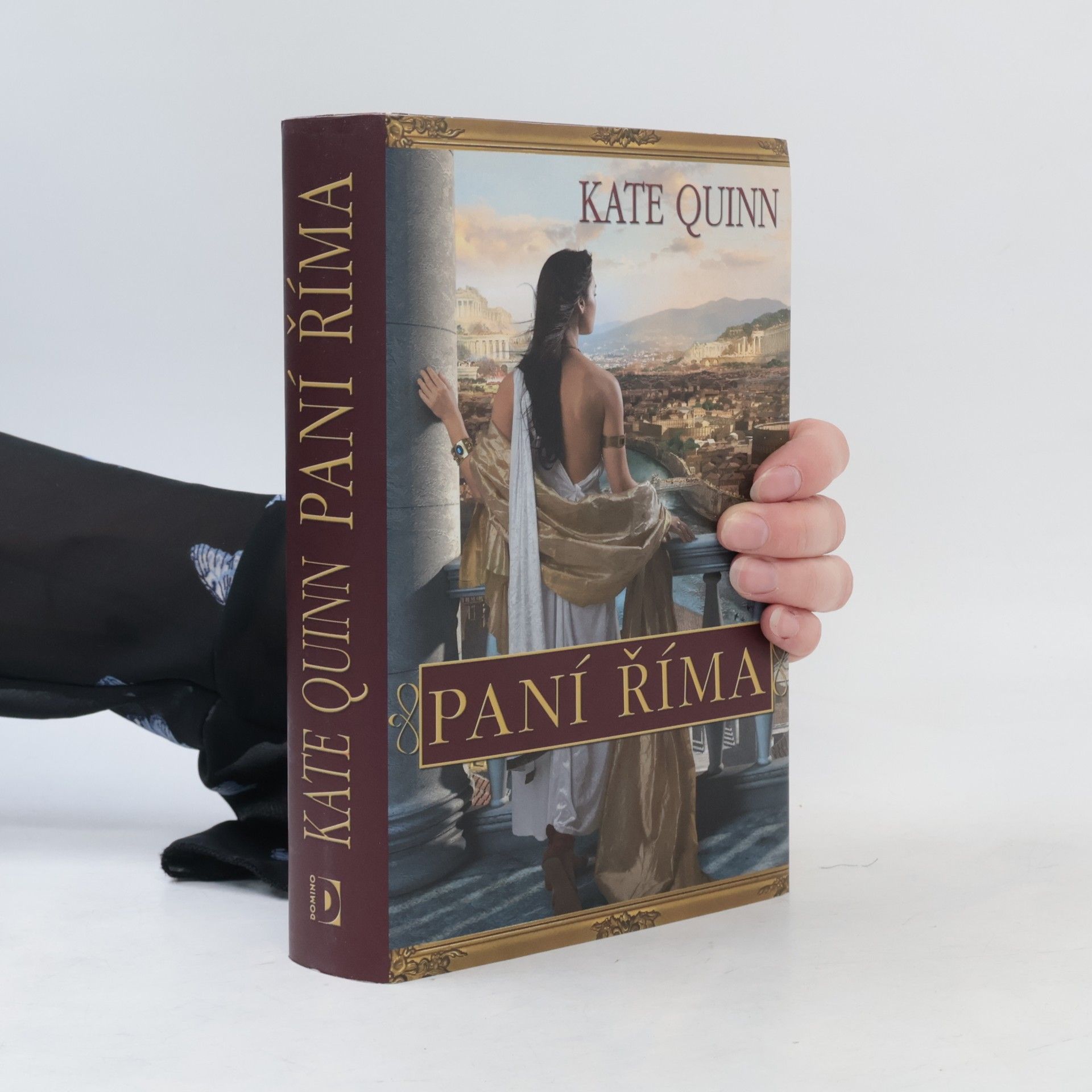 Kate Quinn Paní Říma