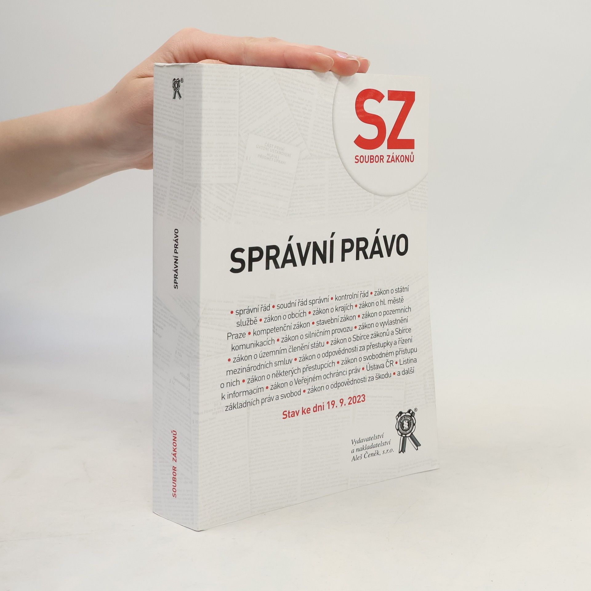 Various authors Správní právo