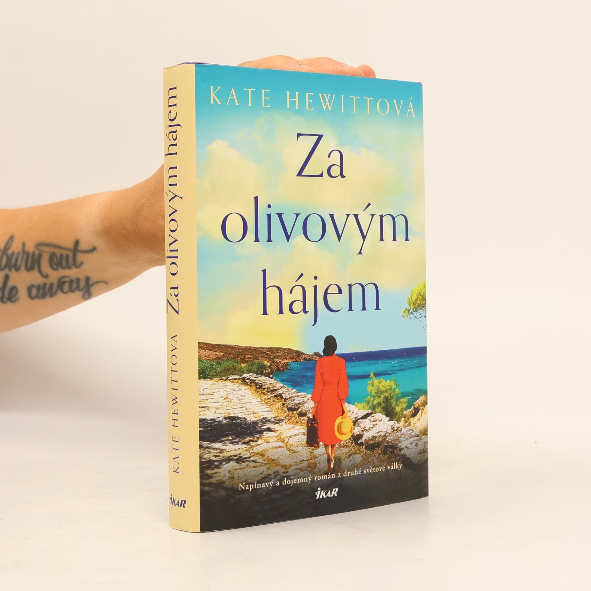 Za olivovým hájem