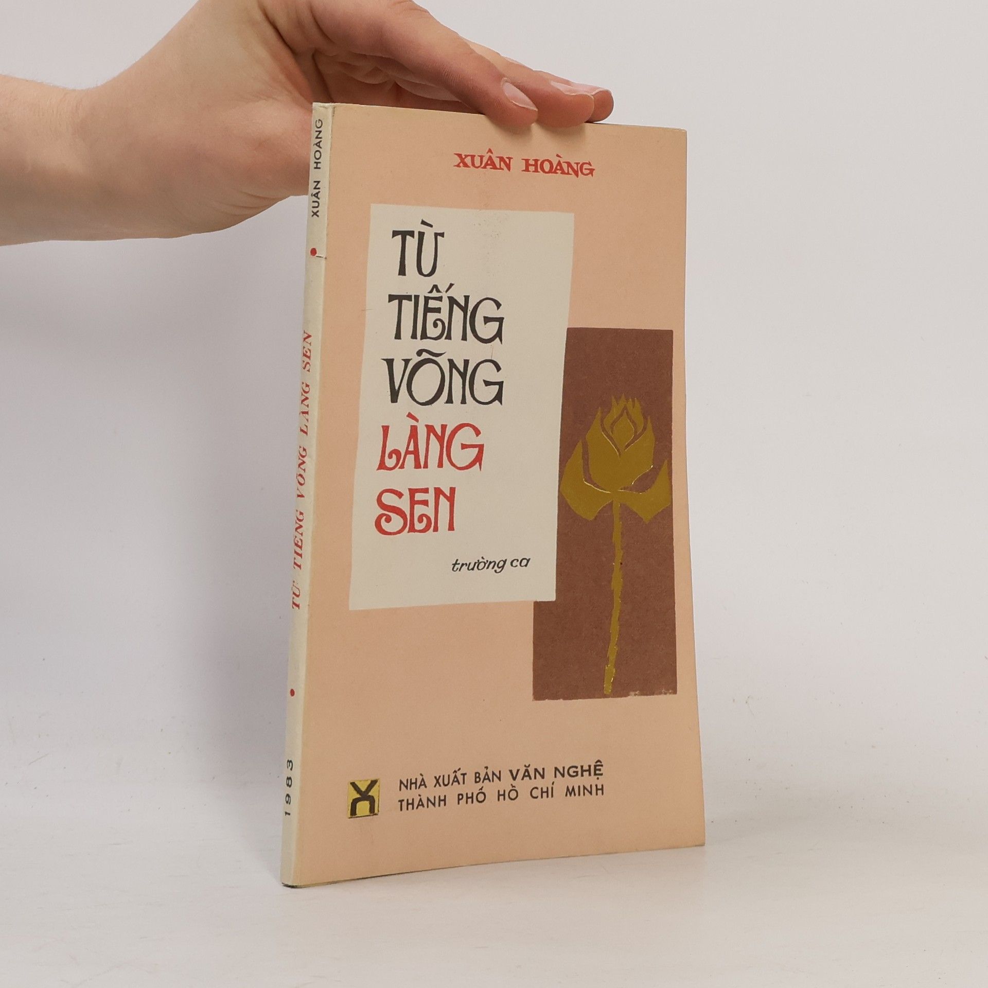 Xuân Hoàng Từ tiếng võng làng Sen