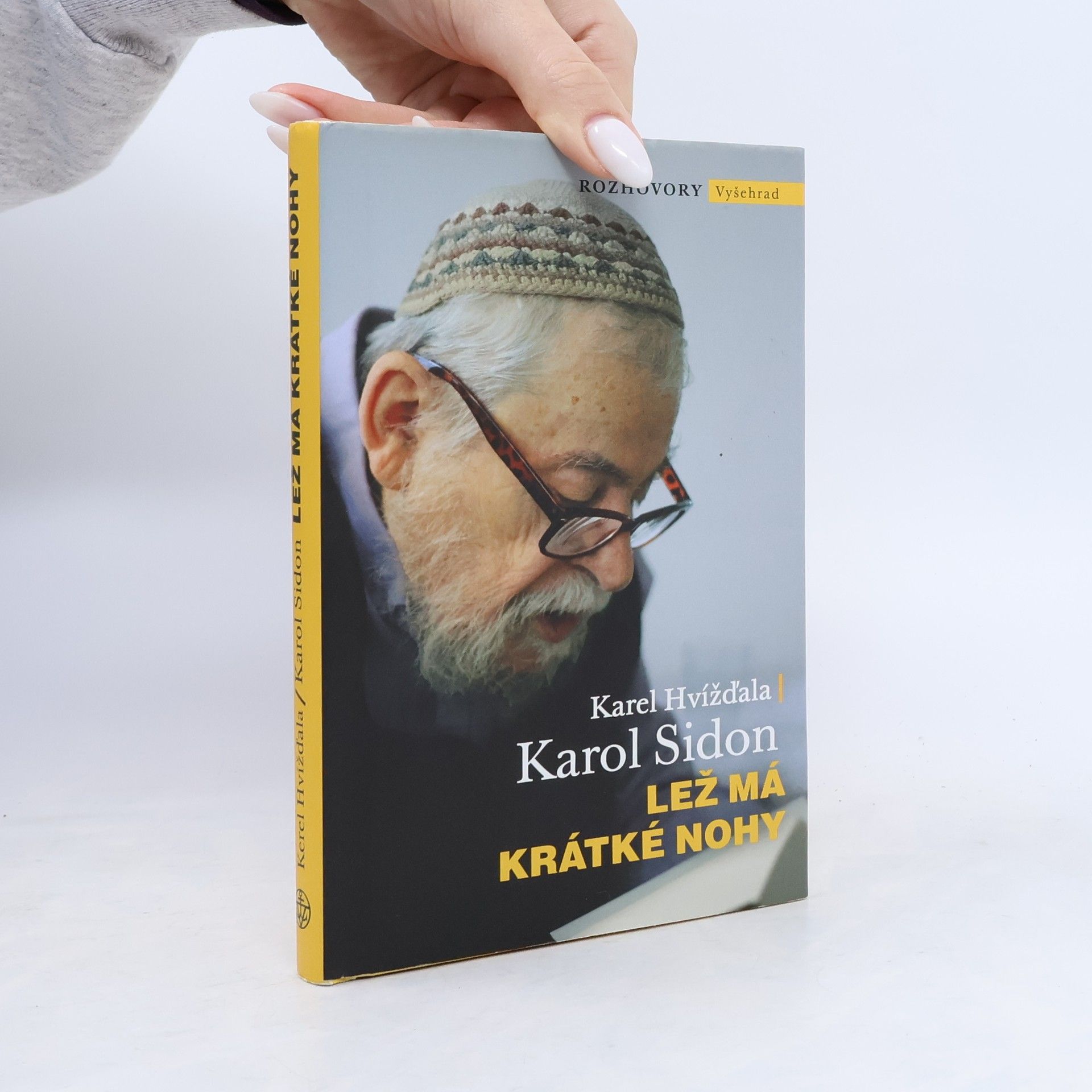 Karol Sidon Lež má krátké nohy