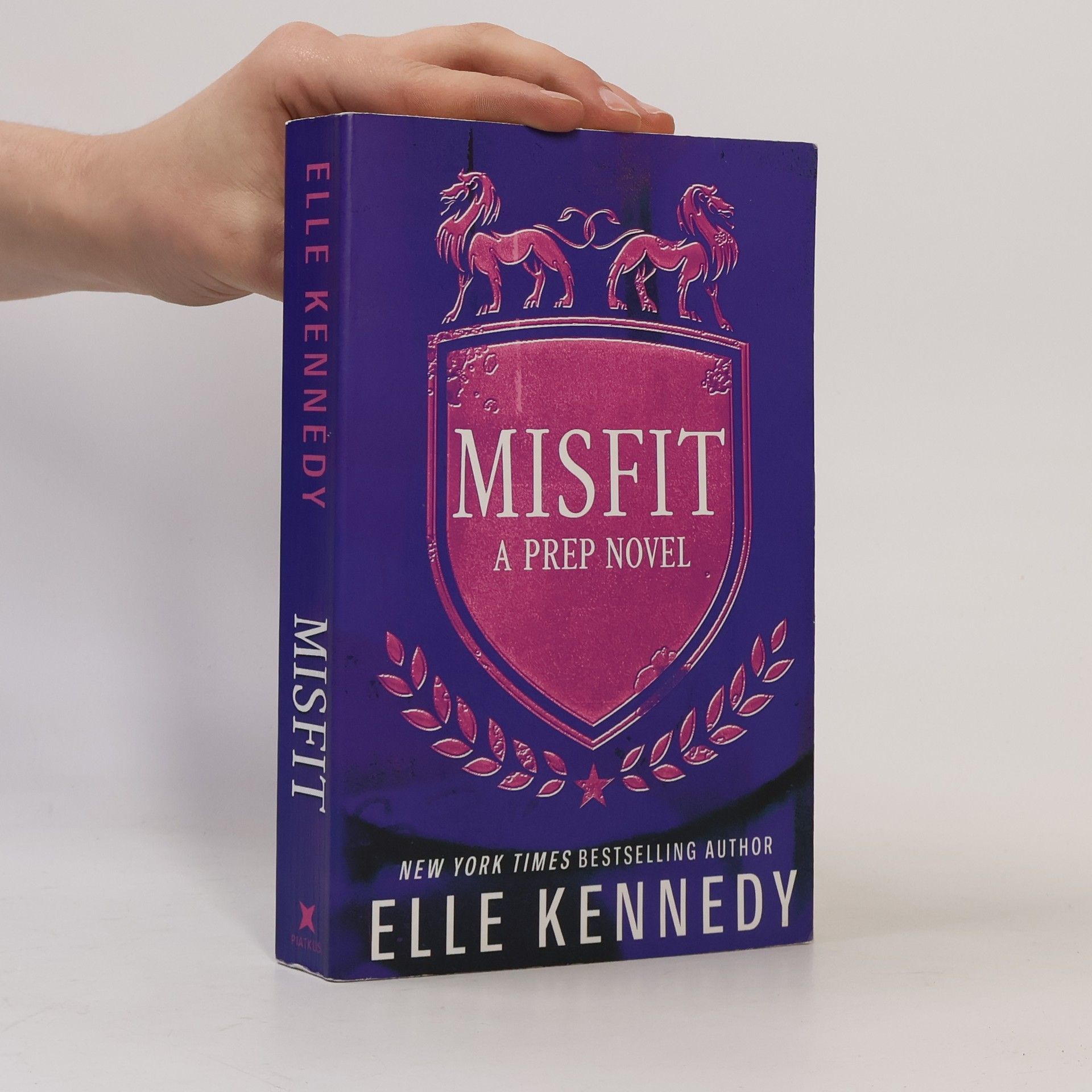 Elle Kennedy Misfit : a prep novel