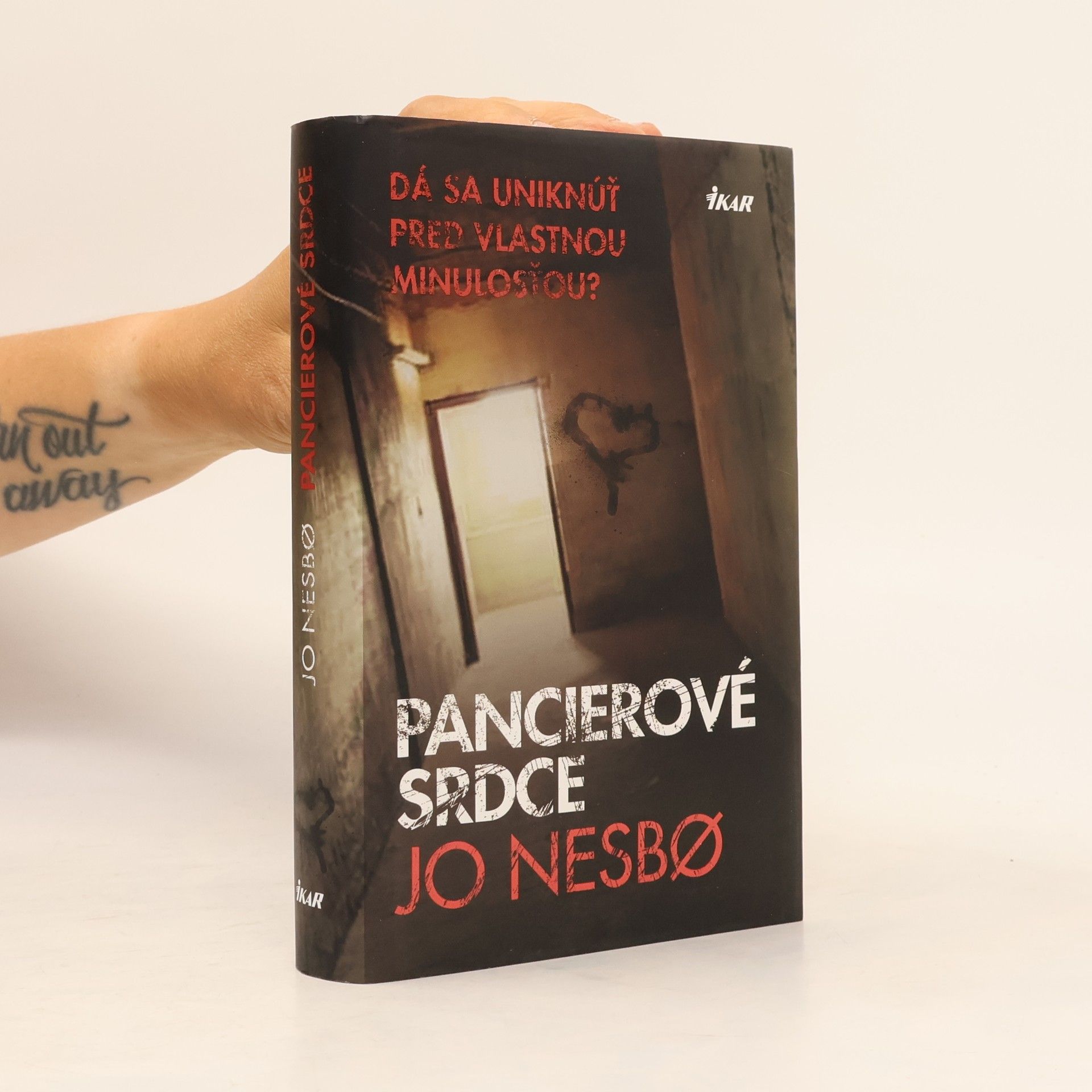 Jo Nesbø Pancierové srdce