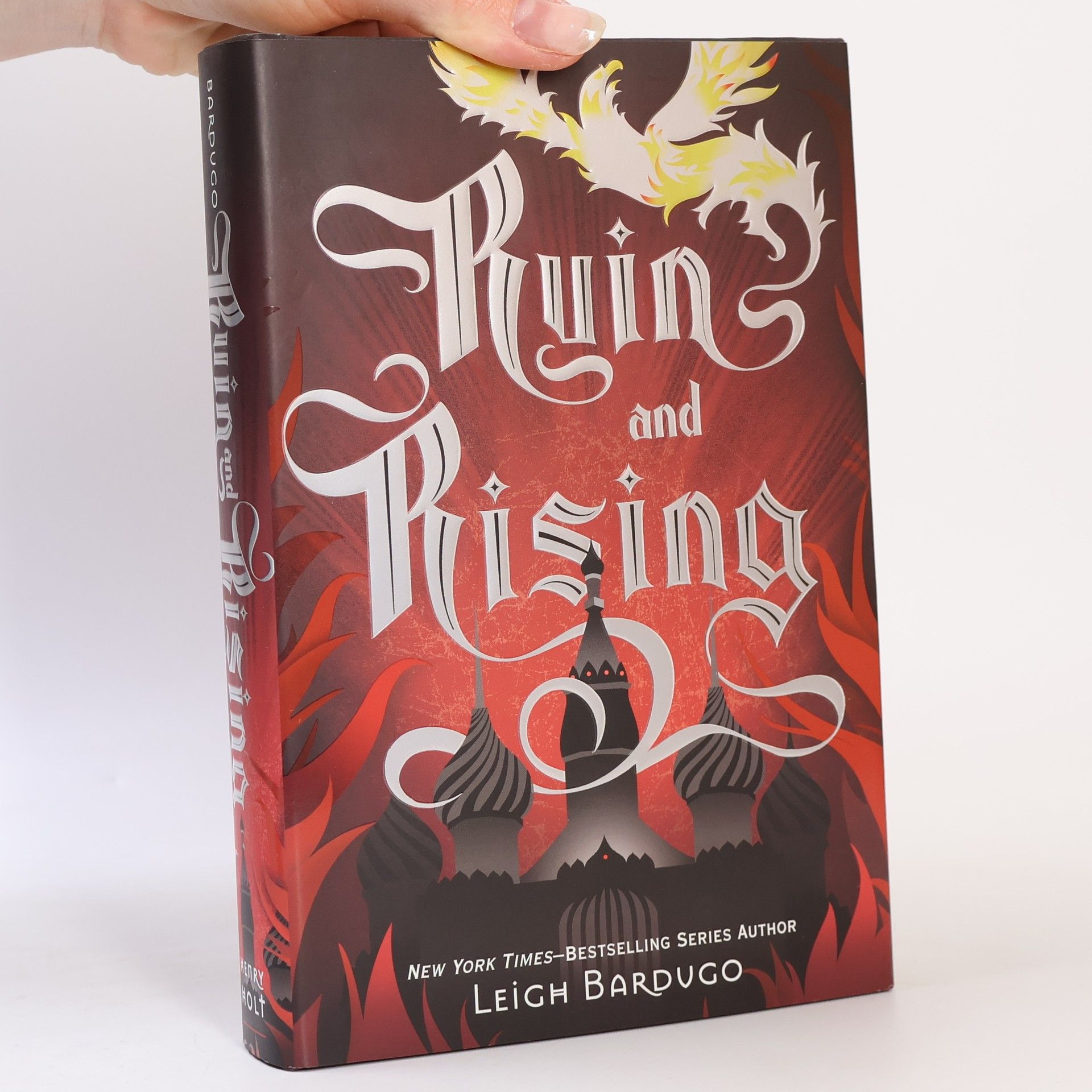 Leigh Bardugo Ruin and Rising