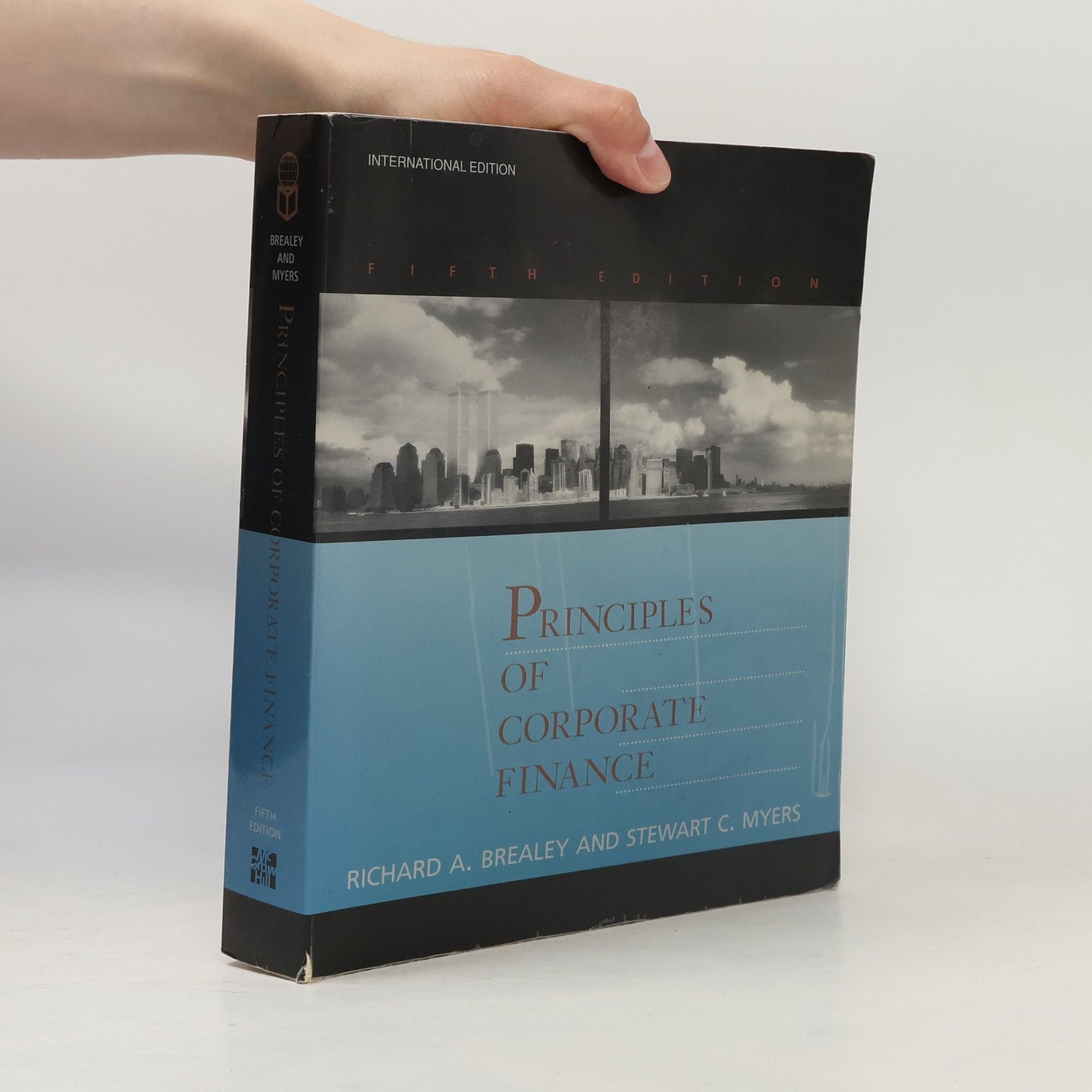 R. A.(Richard A.) Brealey Principles of corporate finance