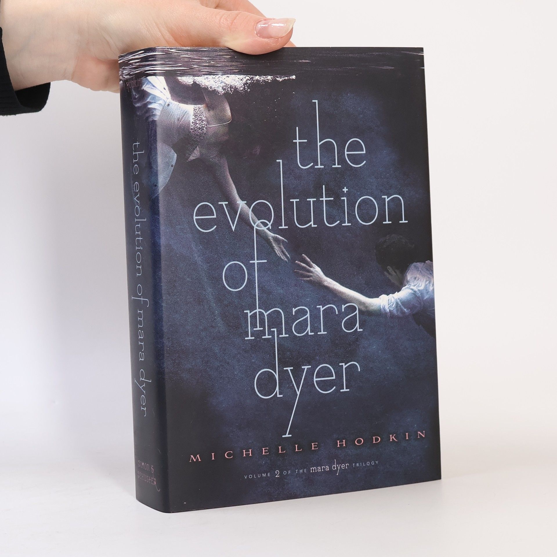 Michelle Hodkin Mara Dyer 2. The Evolution of Mara Dyer