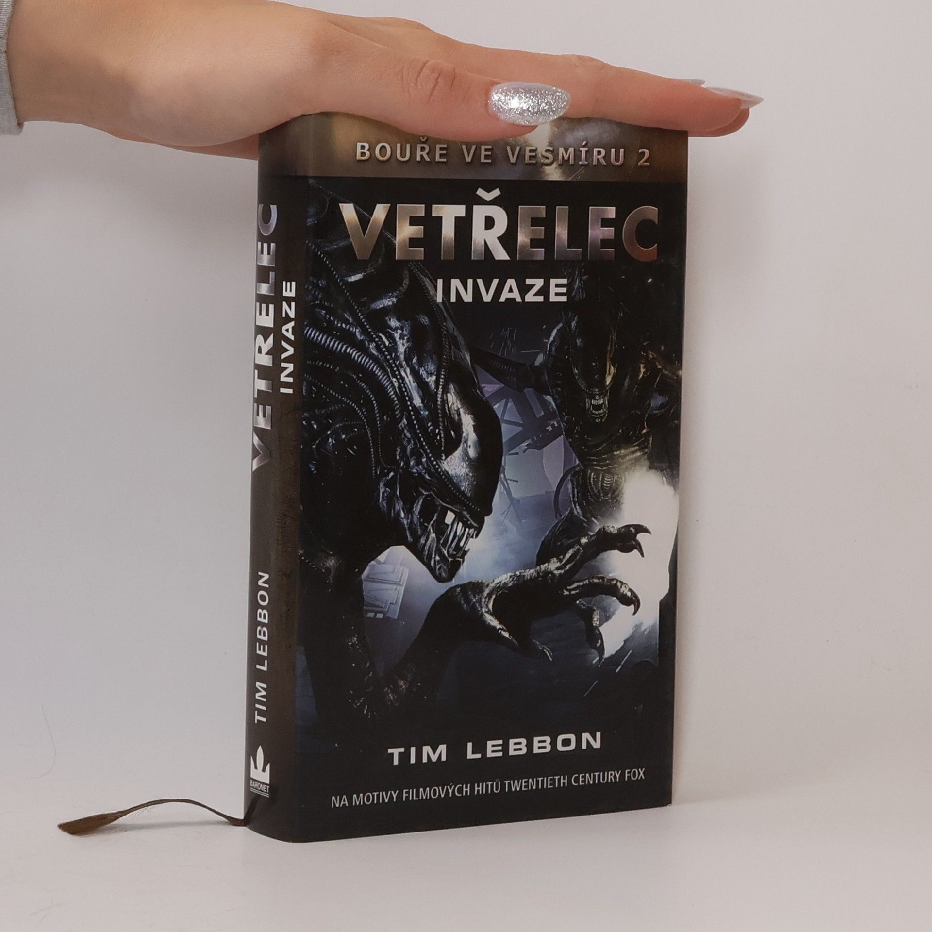 Tim Lebbon Bouře ve vesmíru 2, Vetřelec - Invaze
