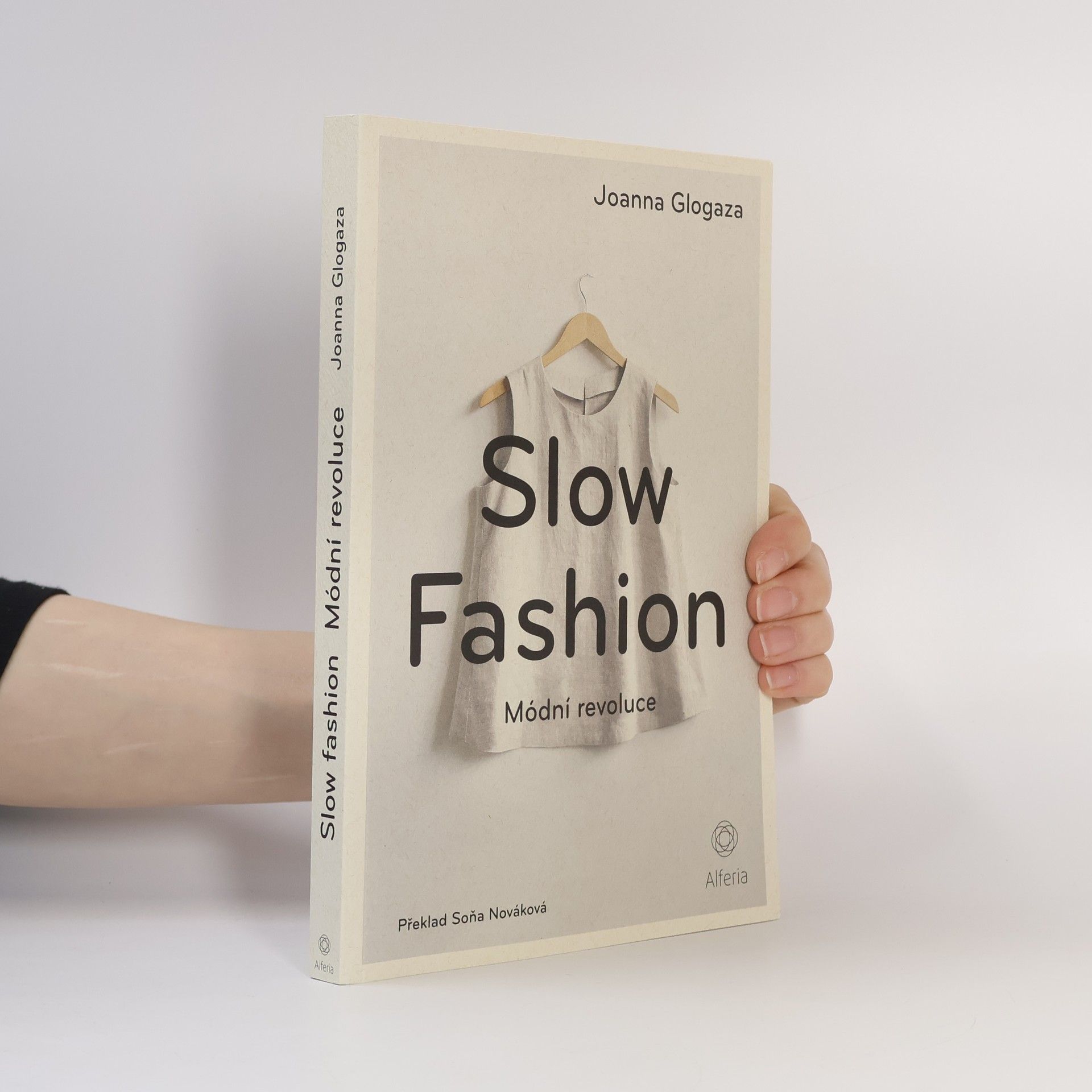 Joanna Glogaza Slow Fashion