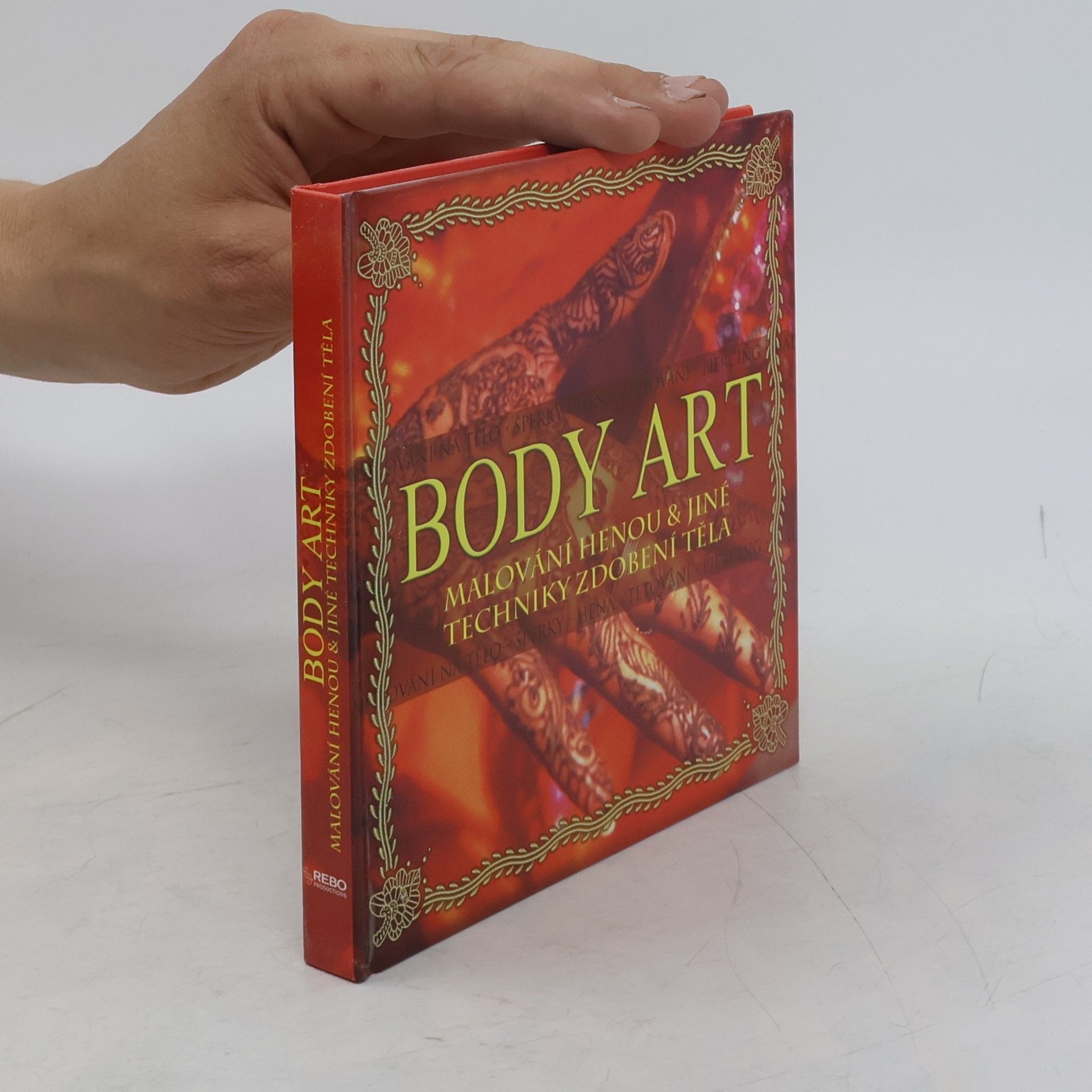 Bryony Simmonds Body art