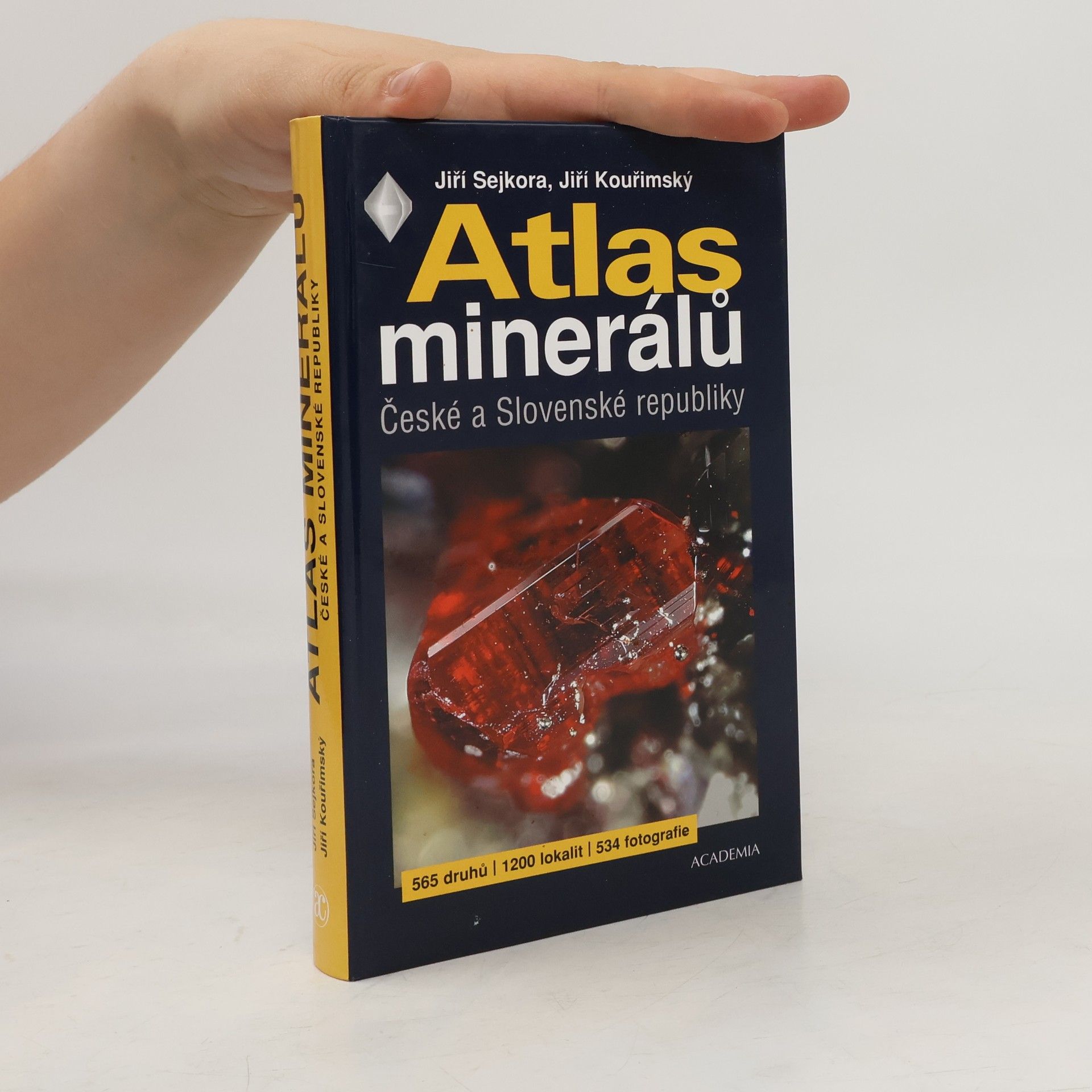 Jiří Sejkora Atlas minerálů České a Slovenské republiky