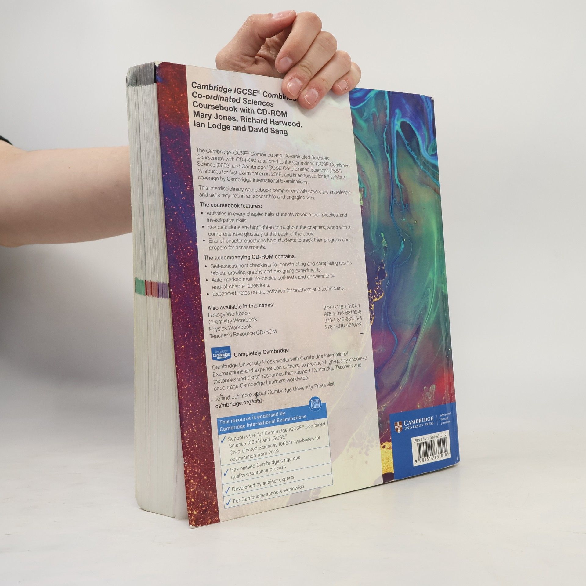 Mary Jones Cambridge IGCSE® Combined and Co-ordinated Sciences Coursebook