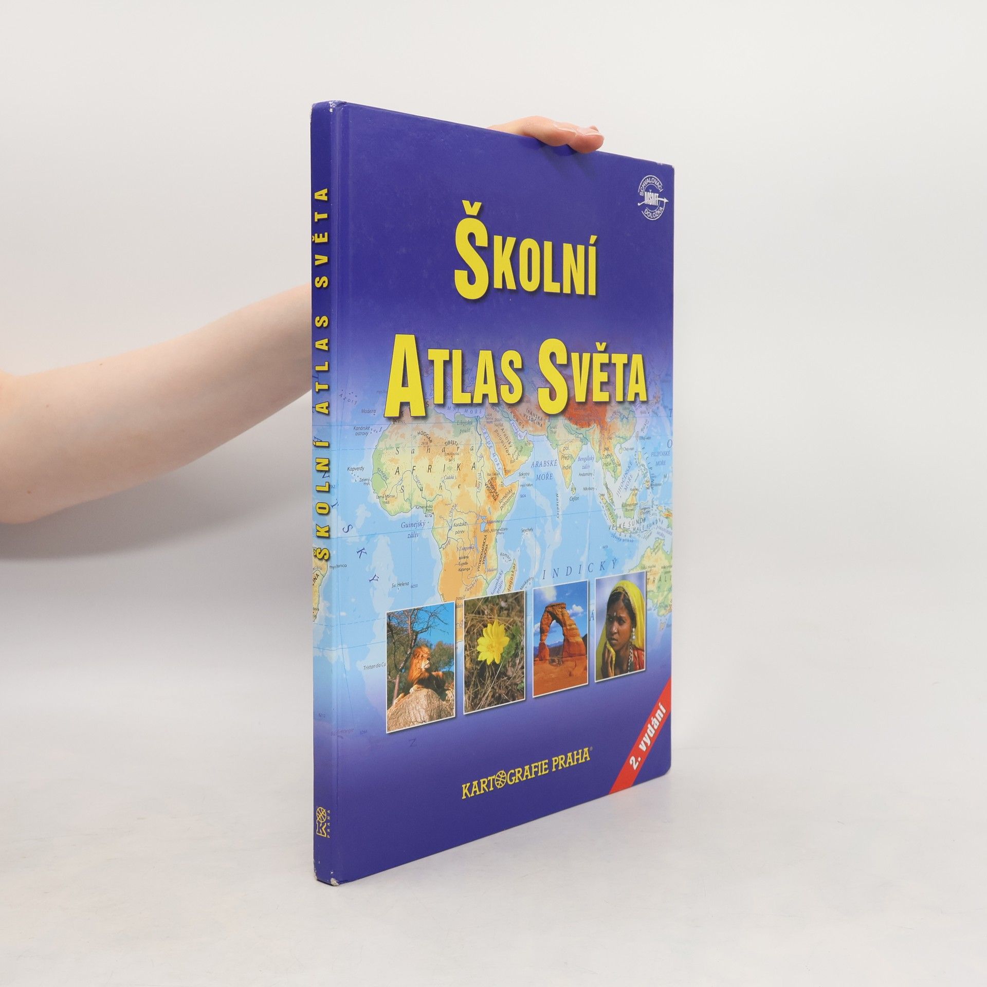 Kolektiv autorů Školní atlas světa