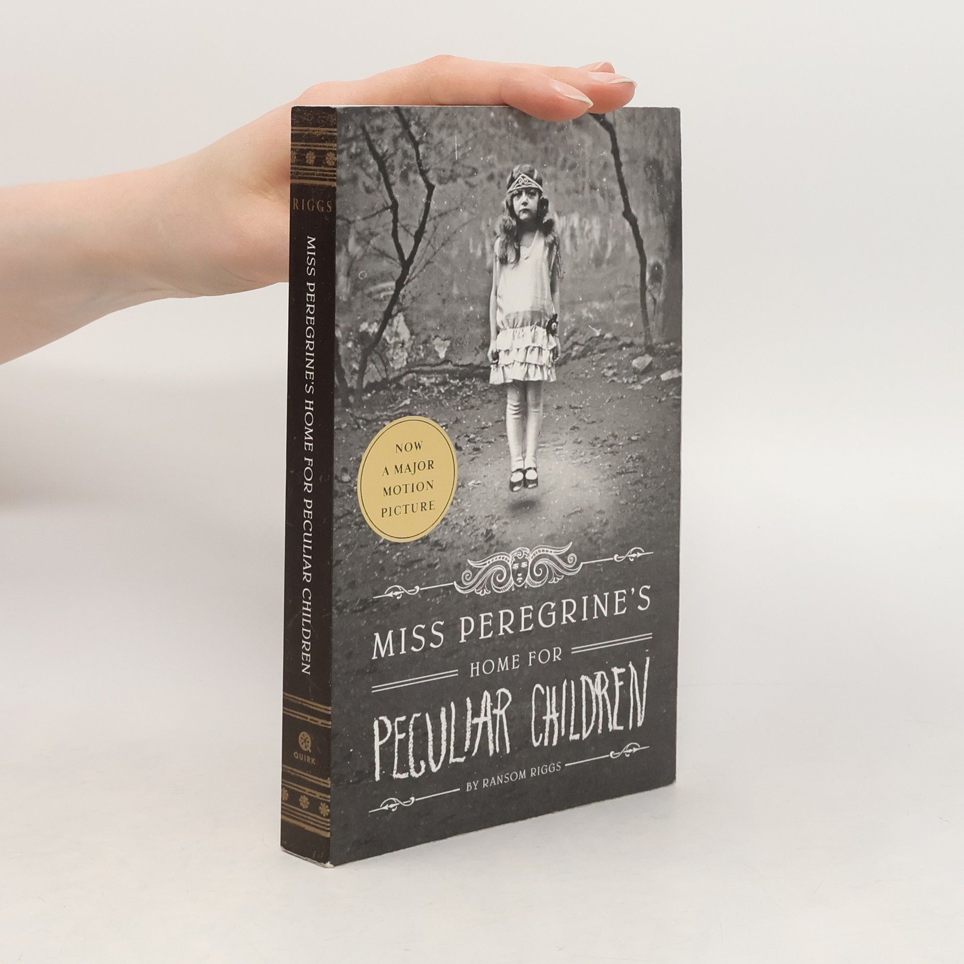 Ransom Riggs Miss Peregrine's Home for Peculiar Children