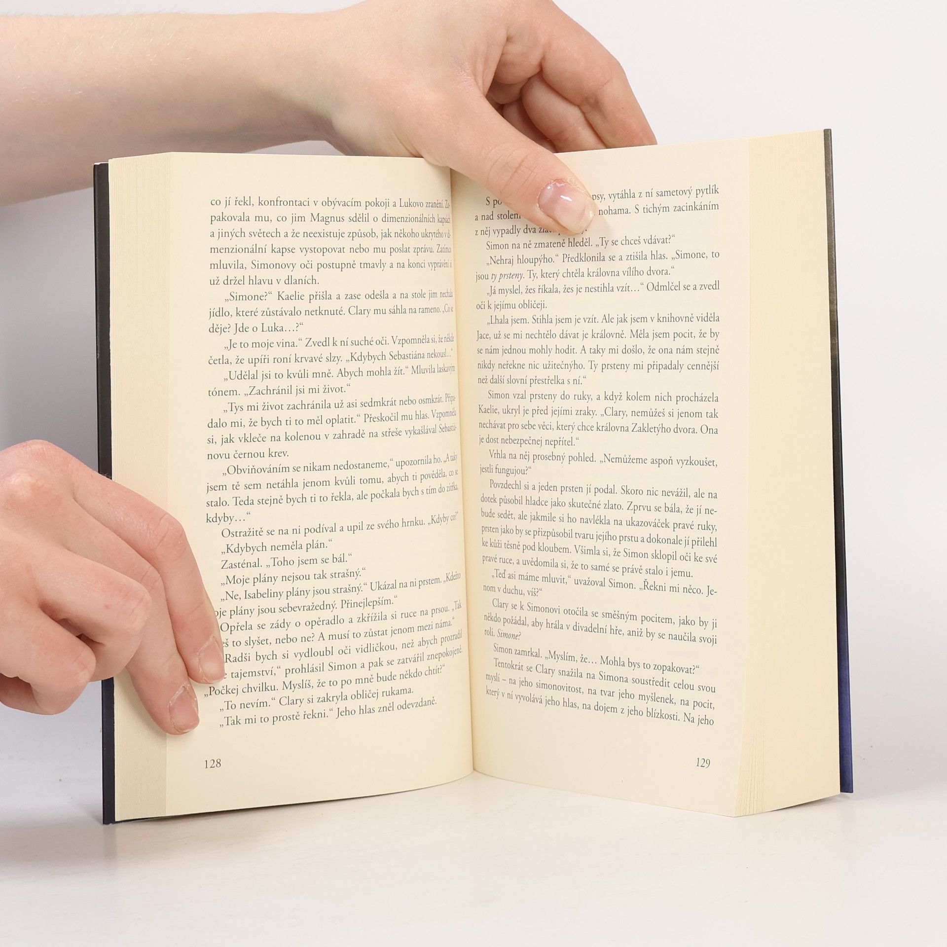 Cassandra Clare Nástroje smtri 5: Město ztracených duší