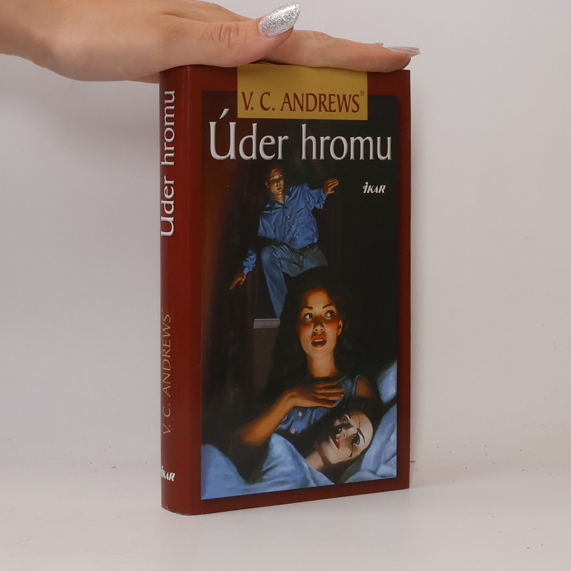 Virginia Cleo Andrews Úder hromu