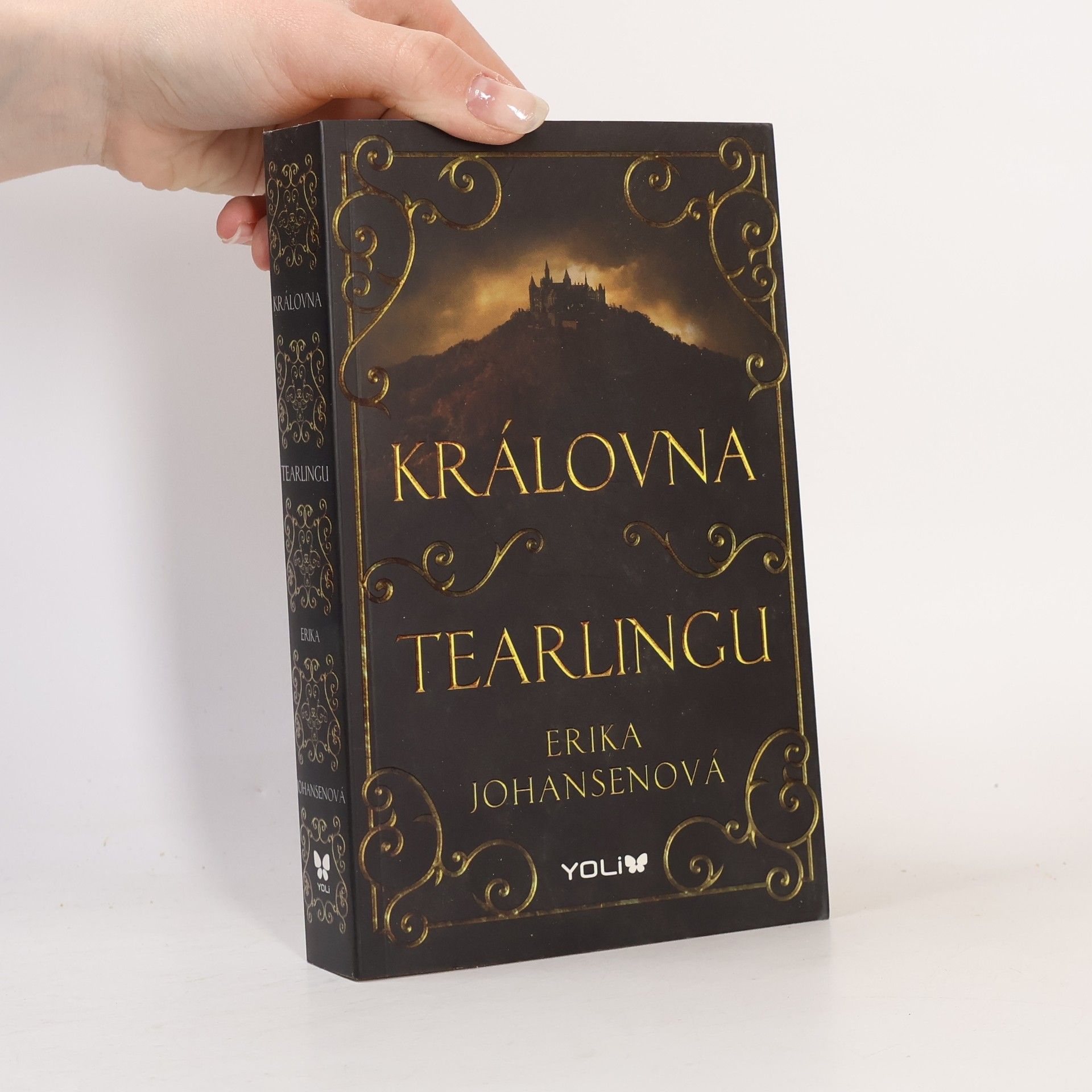 Erika Johansen Královna Tearlingu