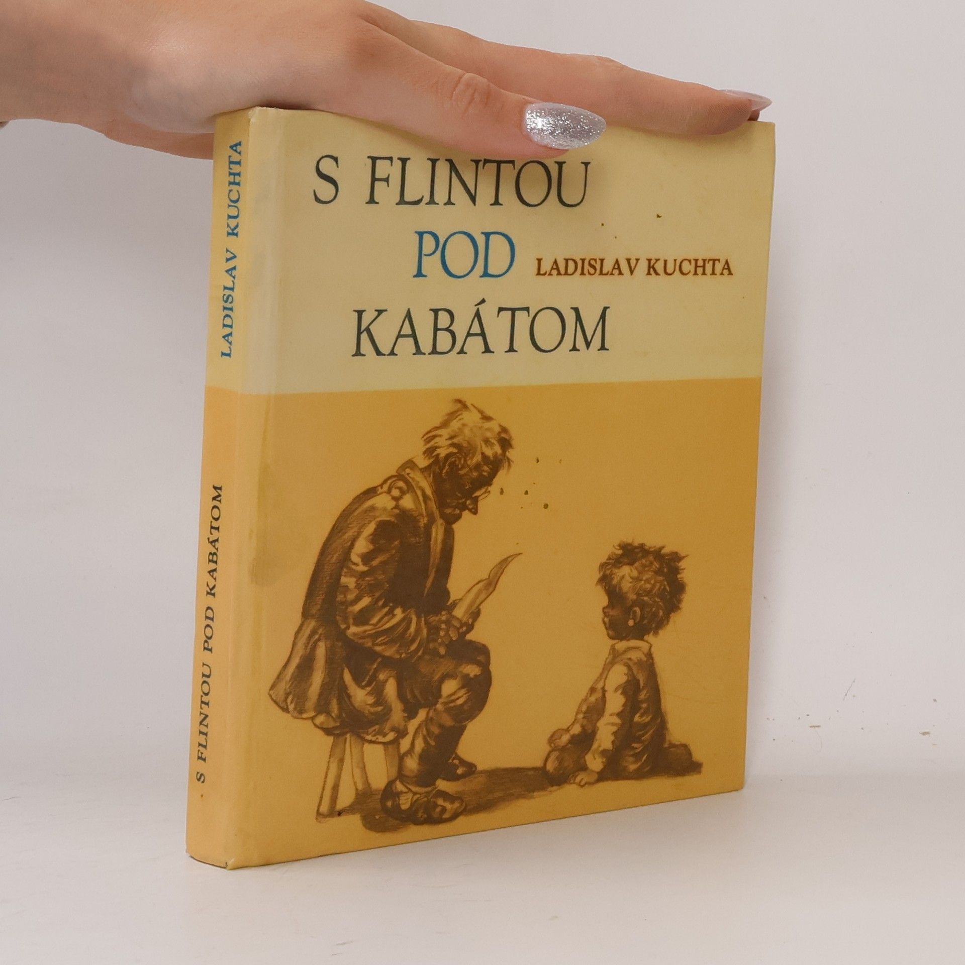 Ladislav Kuchta S flintou pod kabátom