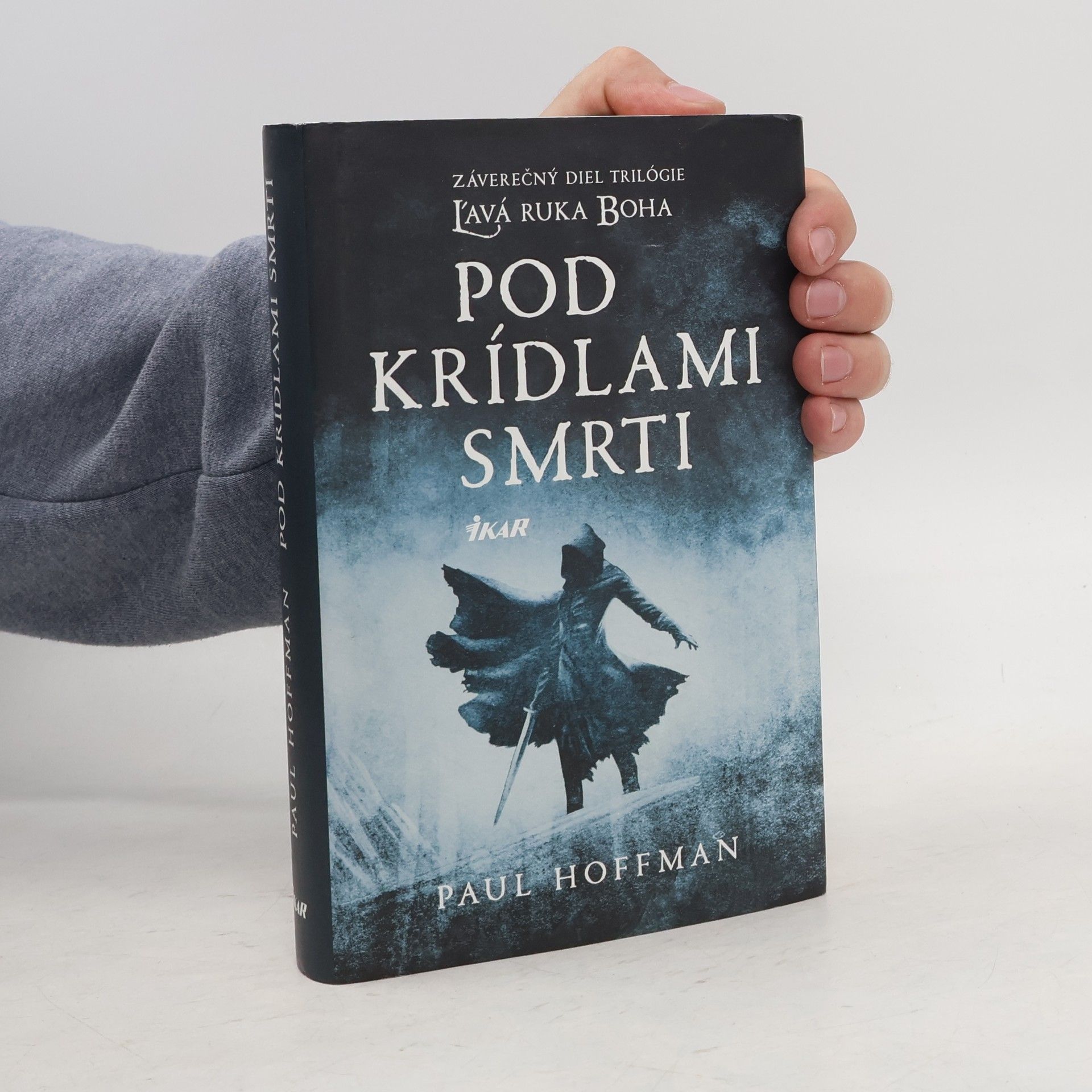 Paul Hoffman Pod krídlami smrti