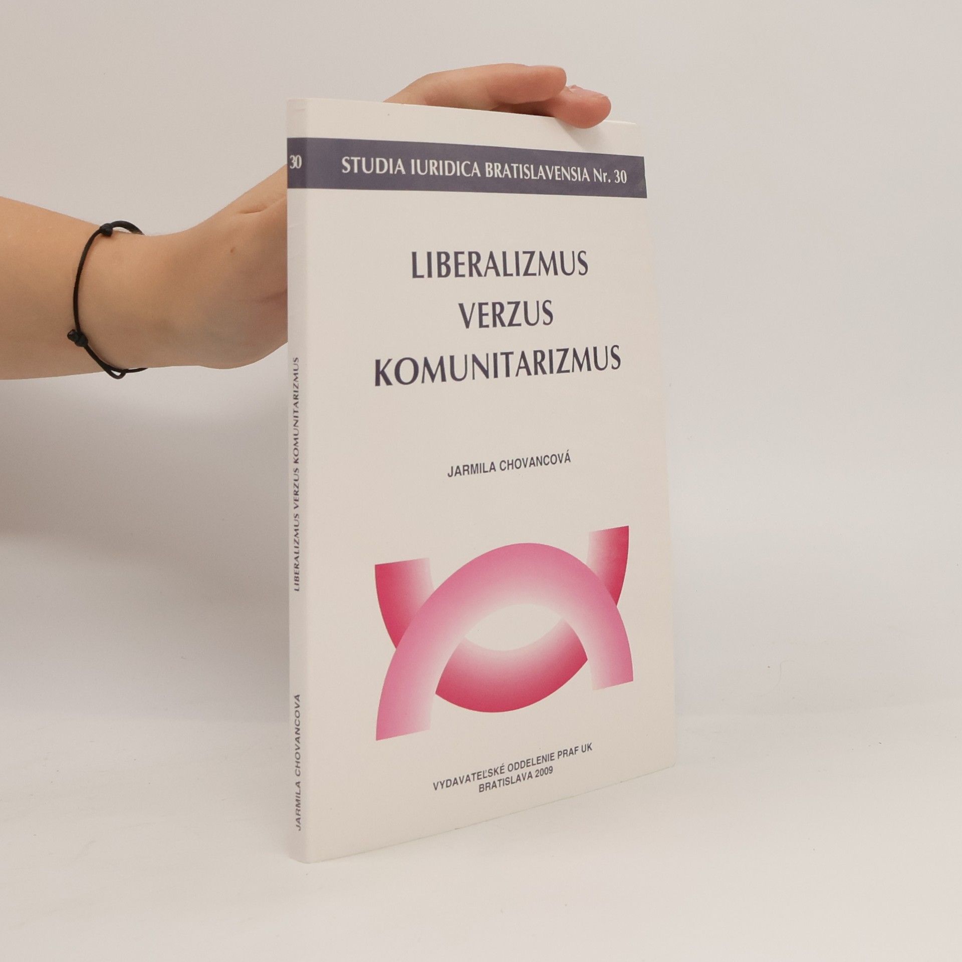 Liberalizmus verzus komunitarizmus