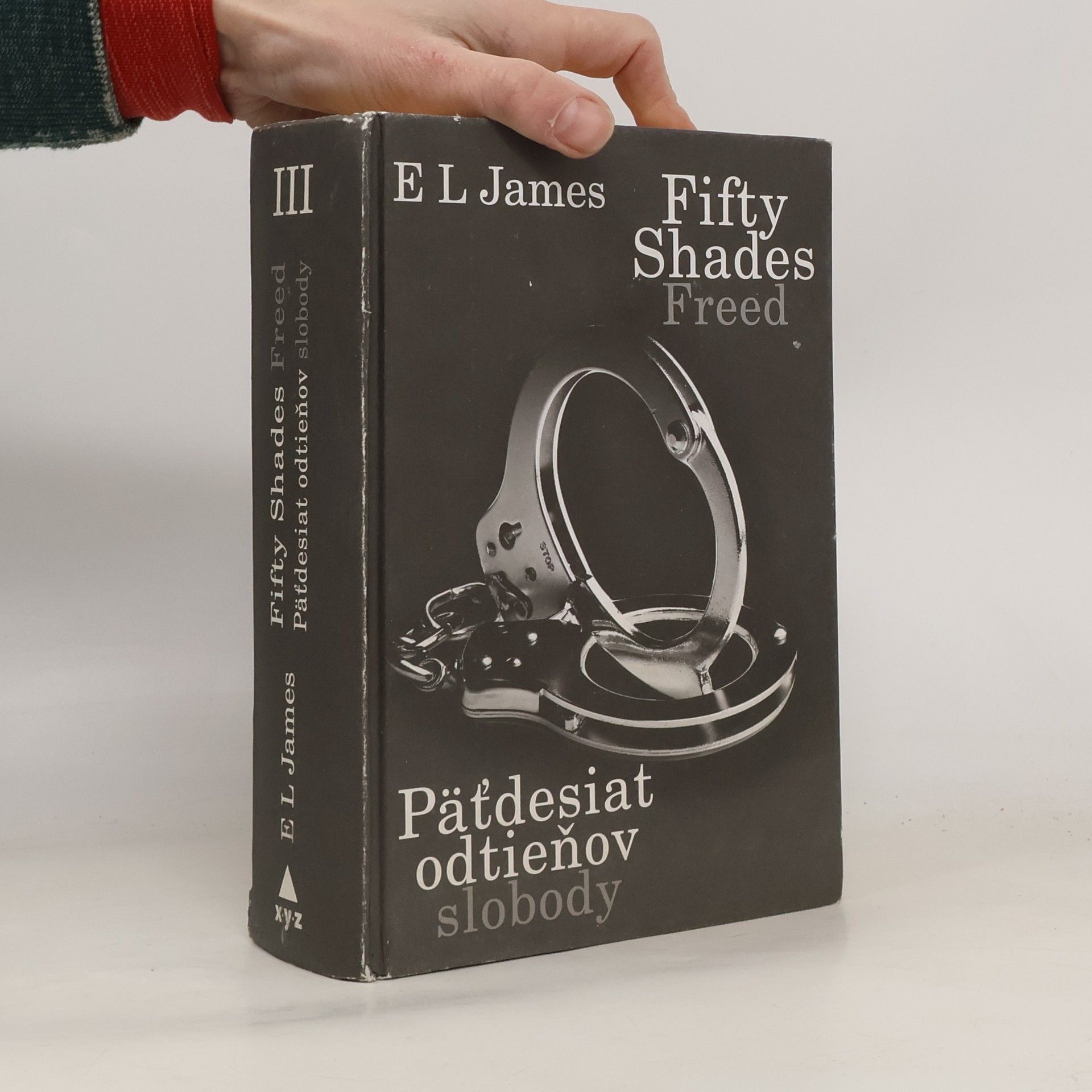 E. L. James Päťdesiat odtieňov slobody