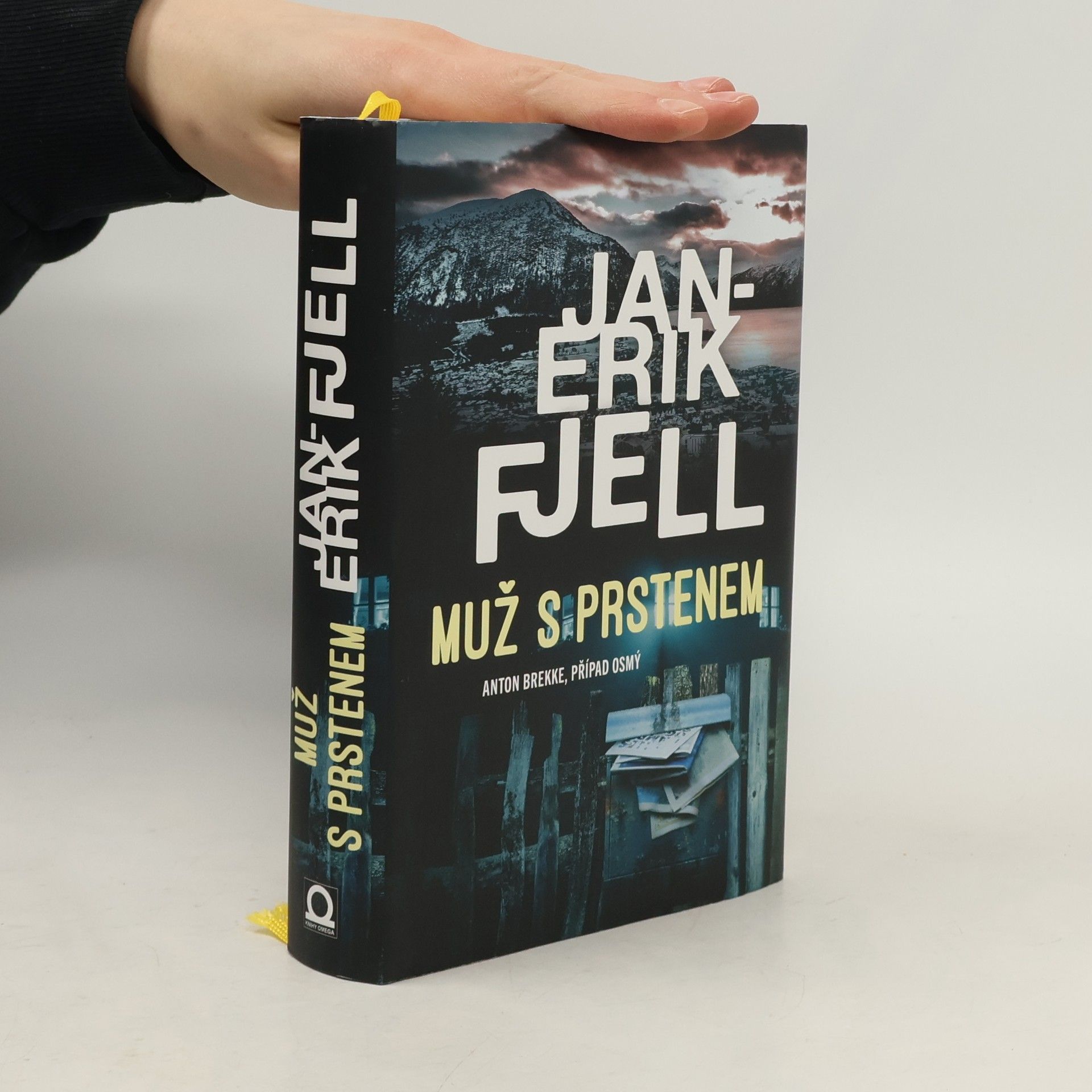 Jan-Erik Fjell Anton Brekke - 8: Muž s prstenem
