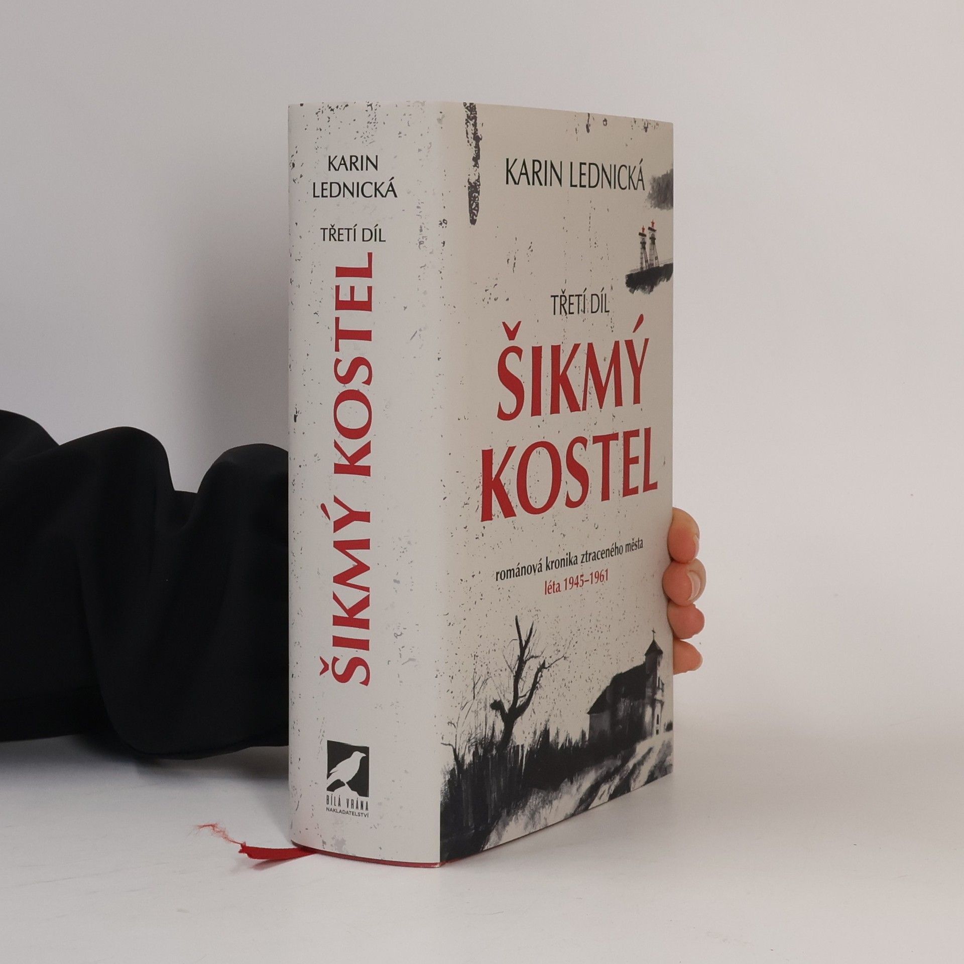 Karin Lednická Šikmý kostel 3