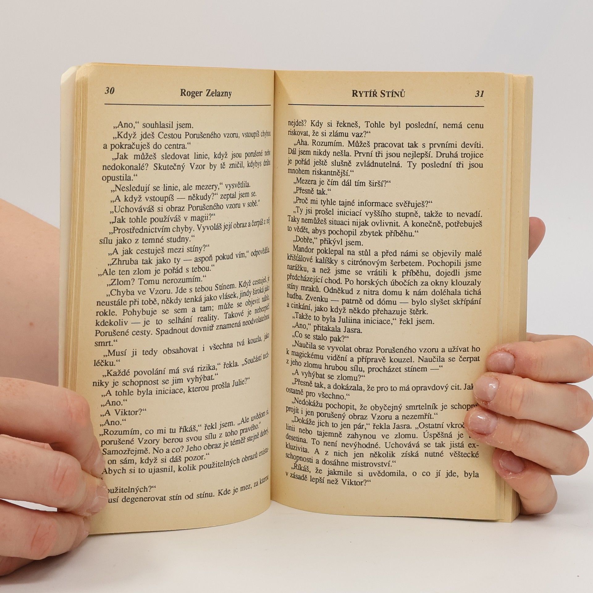Roger Zelazny Tajemný amber. Rytíř stínů