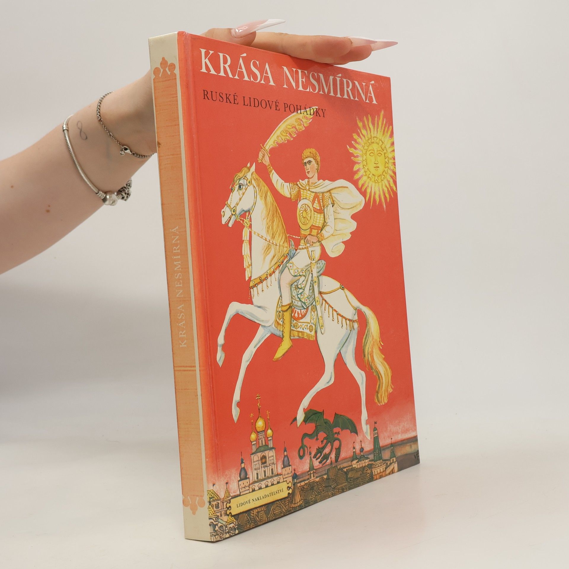 Irina Karnauchovová Krása nesmírná