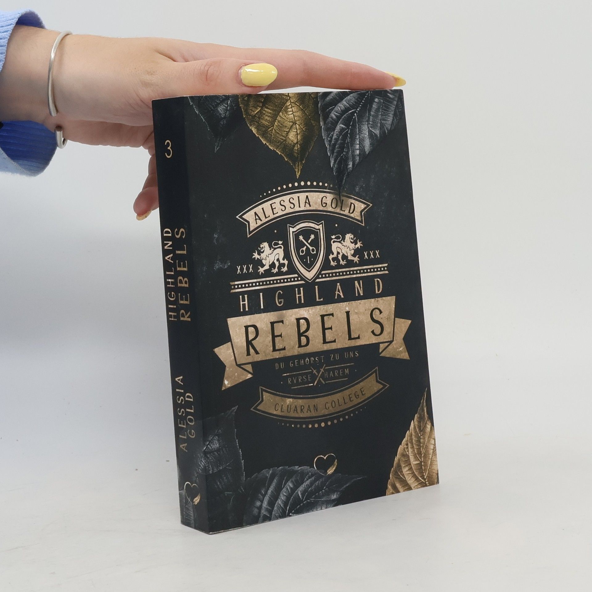 Alessia Gold Highland Rebels