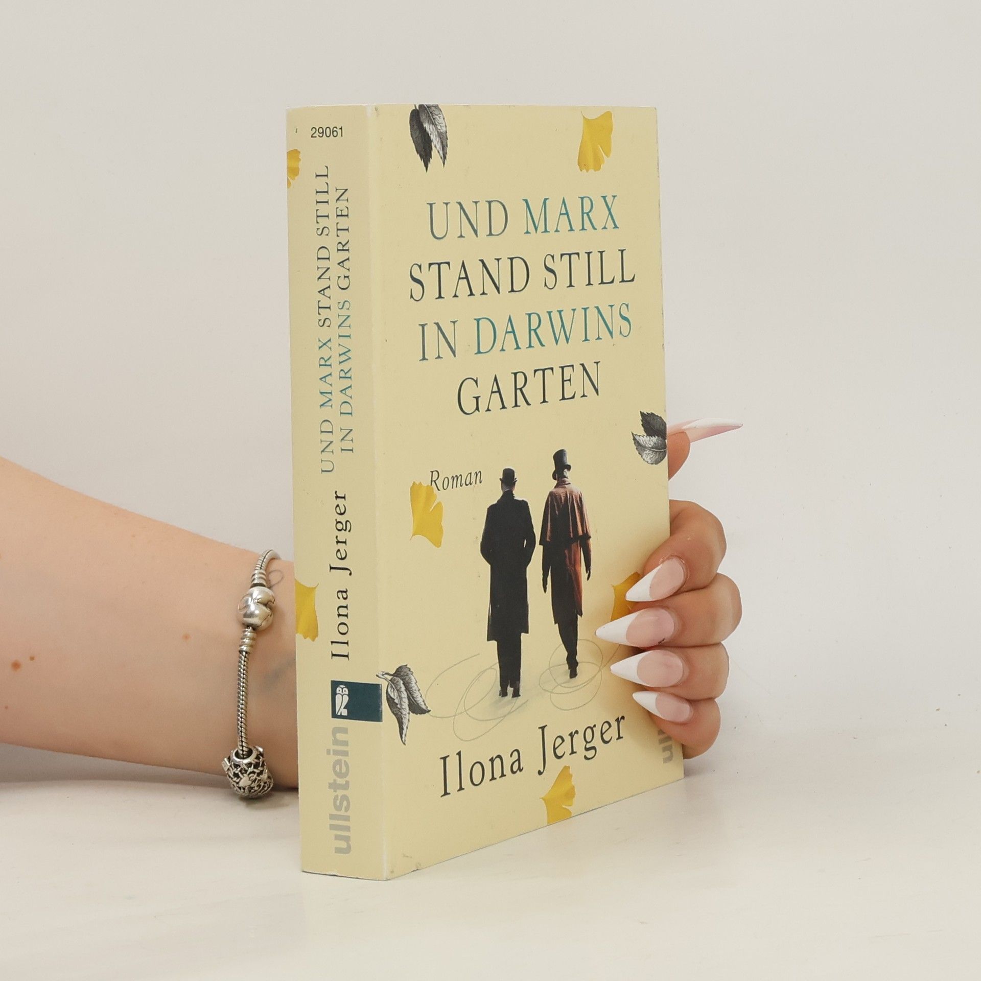 Ilona Jerger Und Marx stand still in Darwins Garten