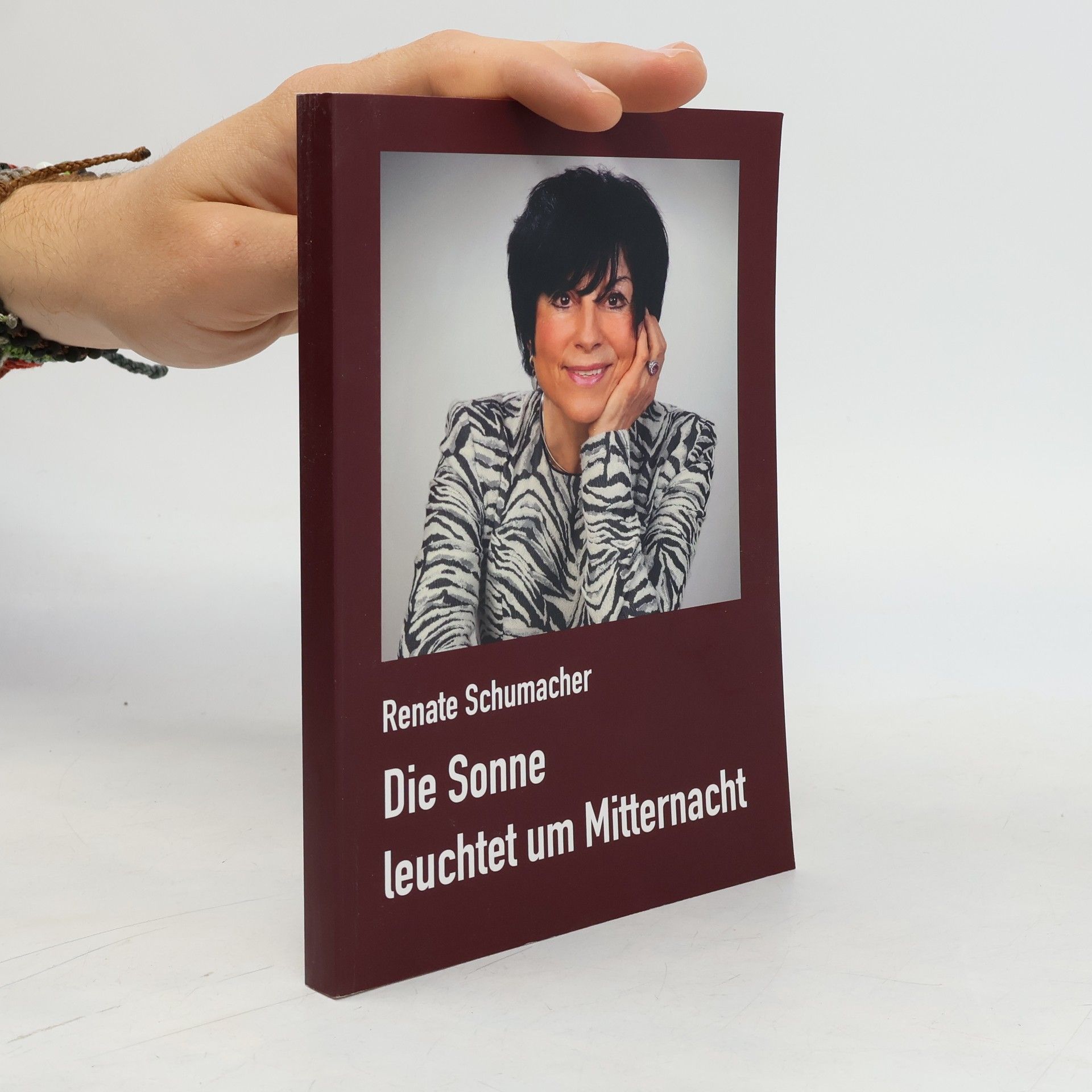 Renate Schumacher Die Sonne leuchtet um Mitternacht