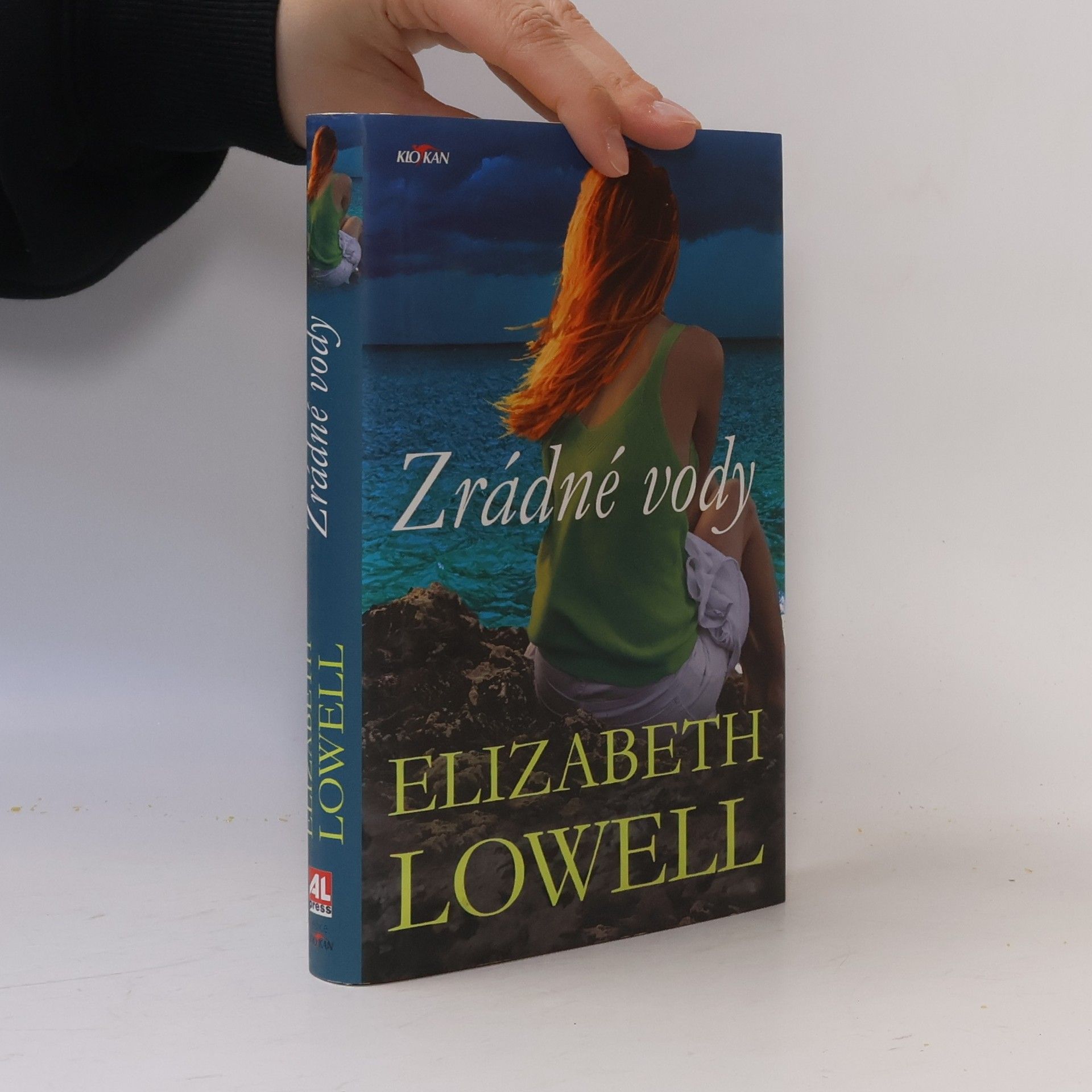 Elizabeth Lowell Zrádné vody