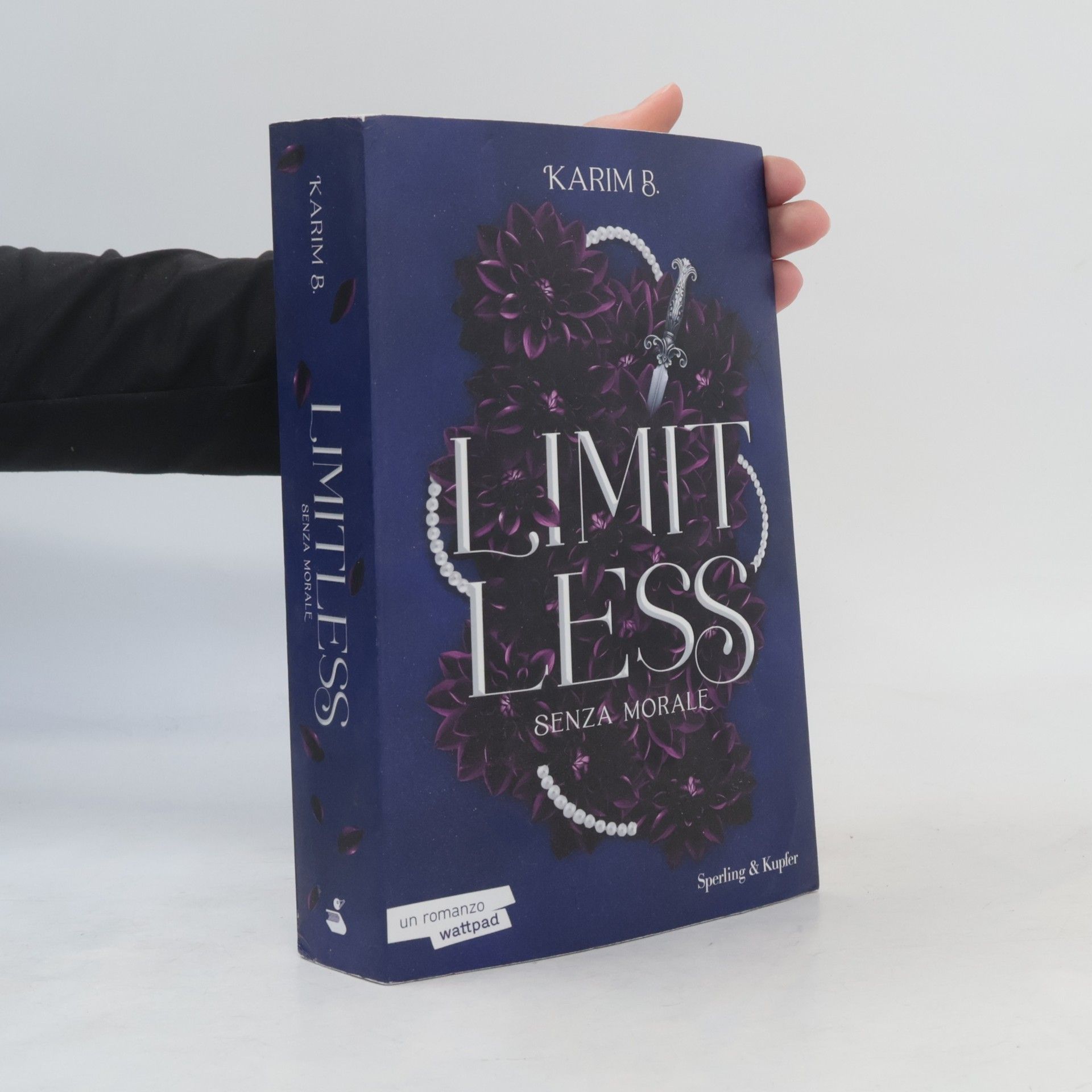 A. B. M. F. Karim Pandora - 1: Limitless. Senza morale