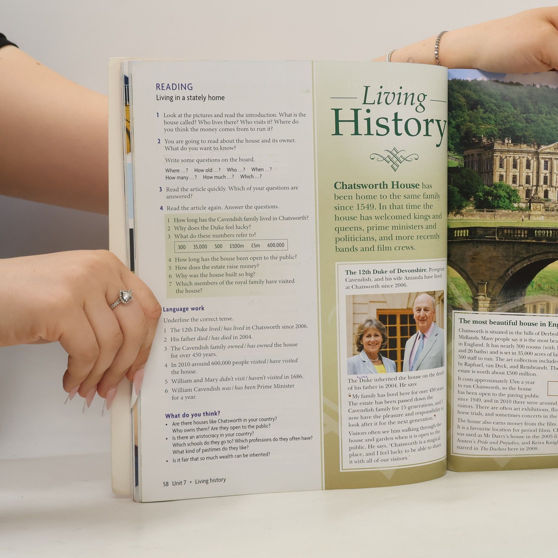 John Soars New Headway pre-intermediate. Student's book