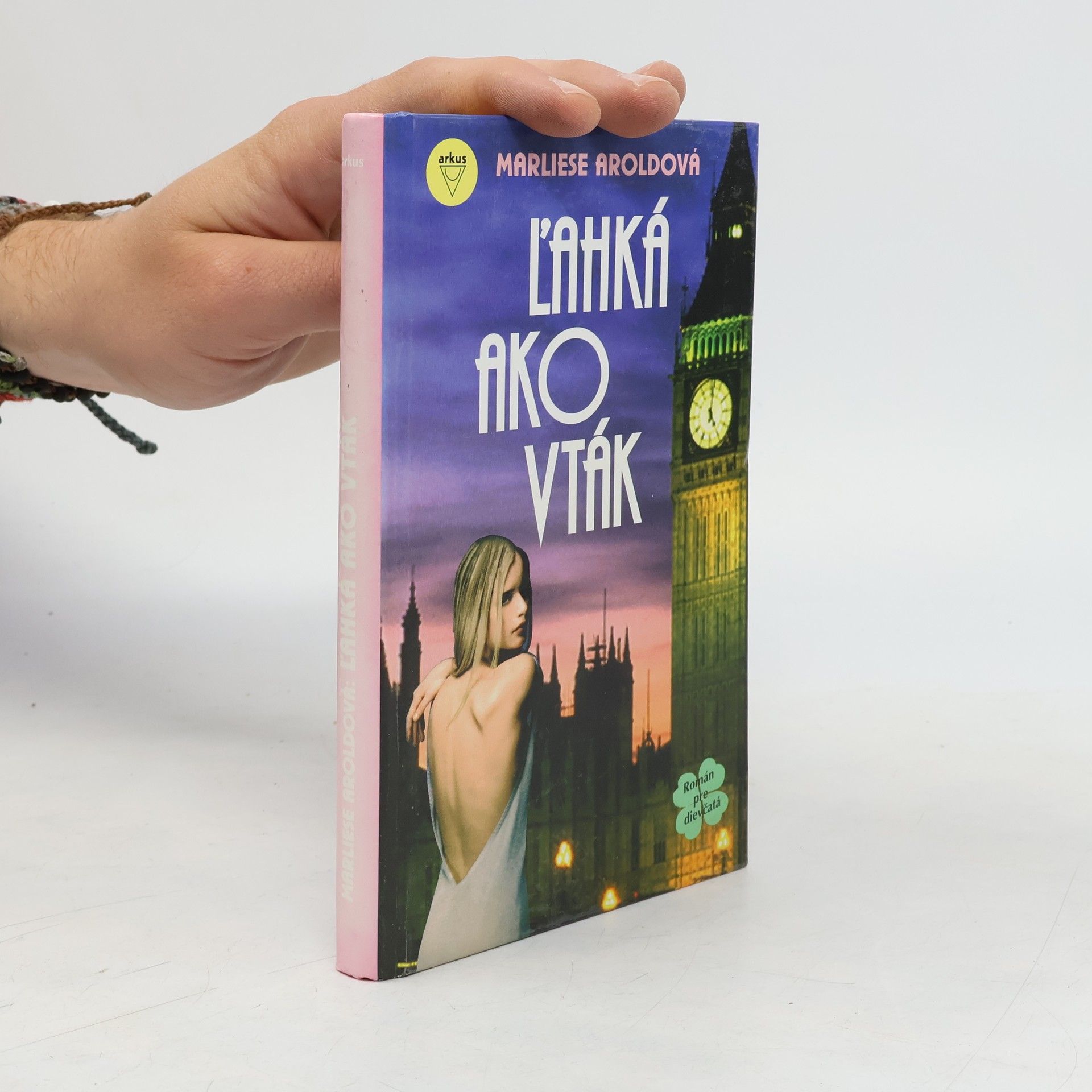 Marliese Arold Ľahká ako vták