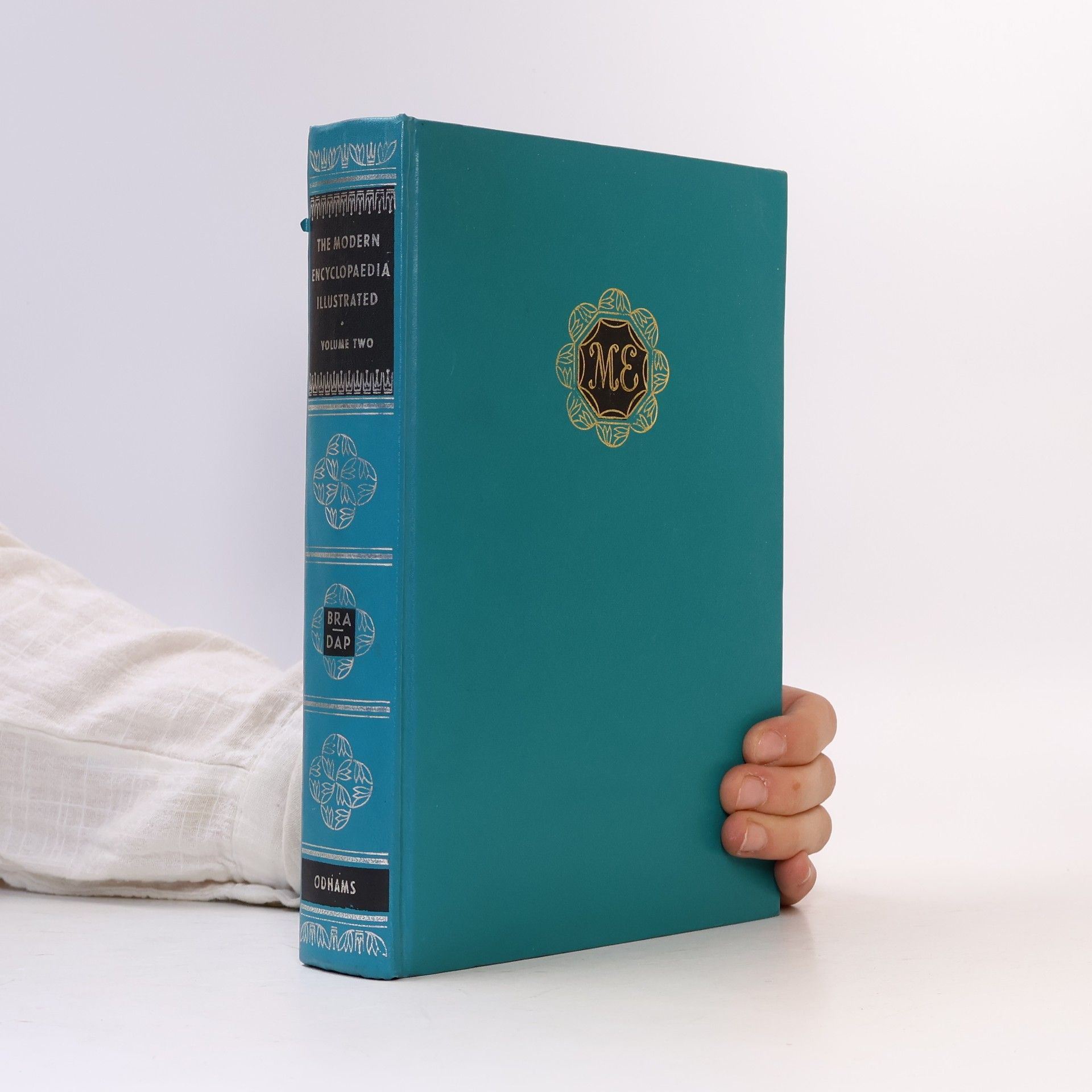 Kolektiv autorů The Modern Encyclopaedia Illustrated II Bra-Dap