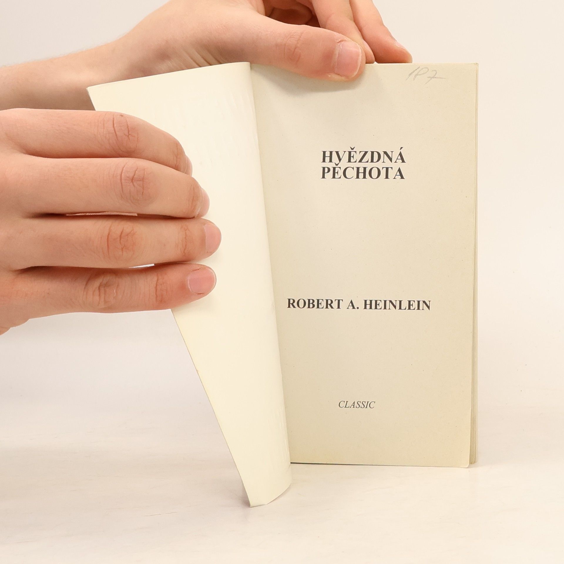 Robert A. Heinlein Hvězdná pěchota