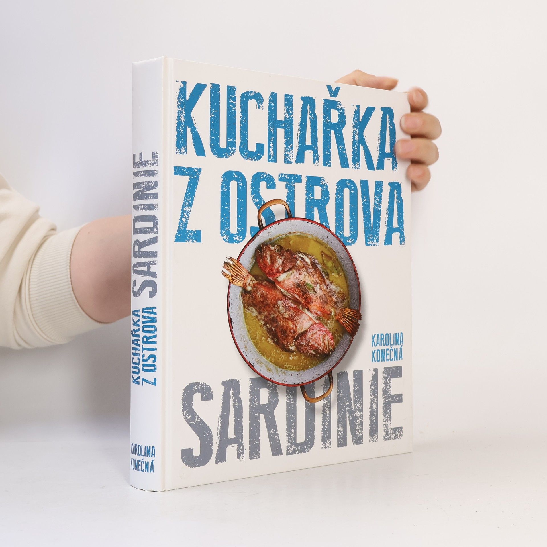 Karolina Konečná Kuchařka z ostrova Sardinie