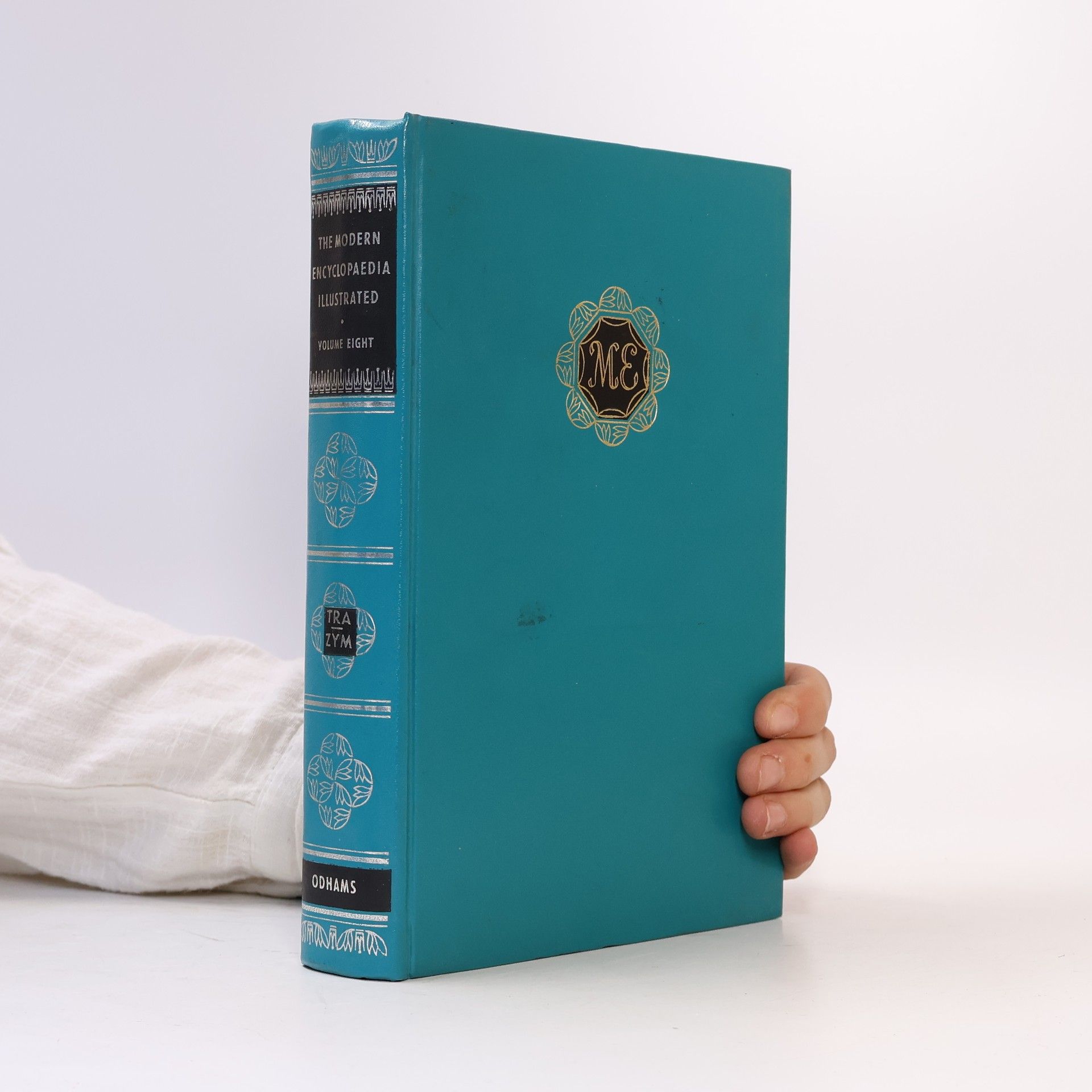 Kolektiv autorů The Modern Encyclopaedia Illustrated VIII Tra-Zym